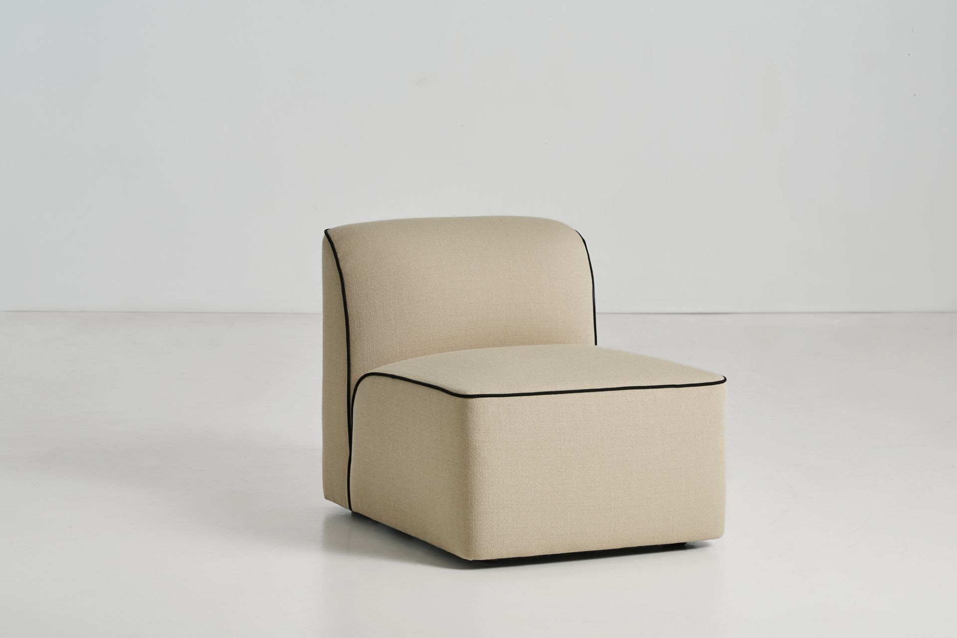 Flora 2,5-seater sofa Woud