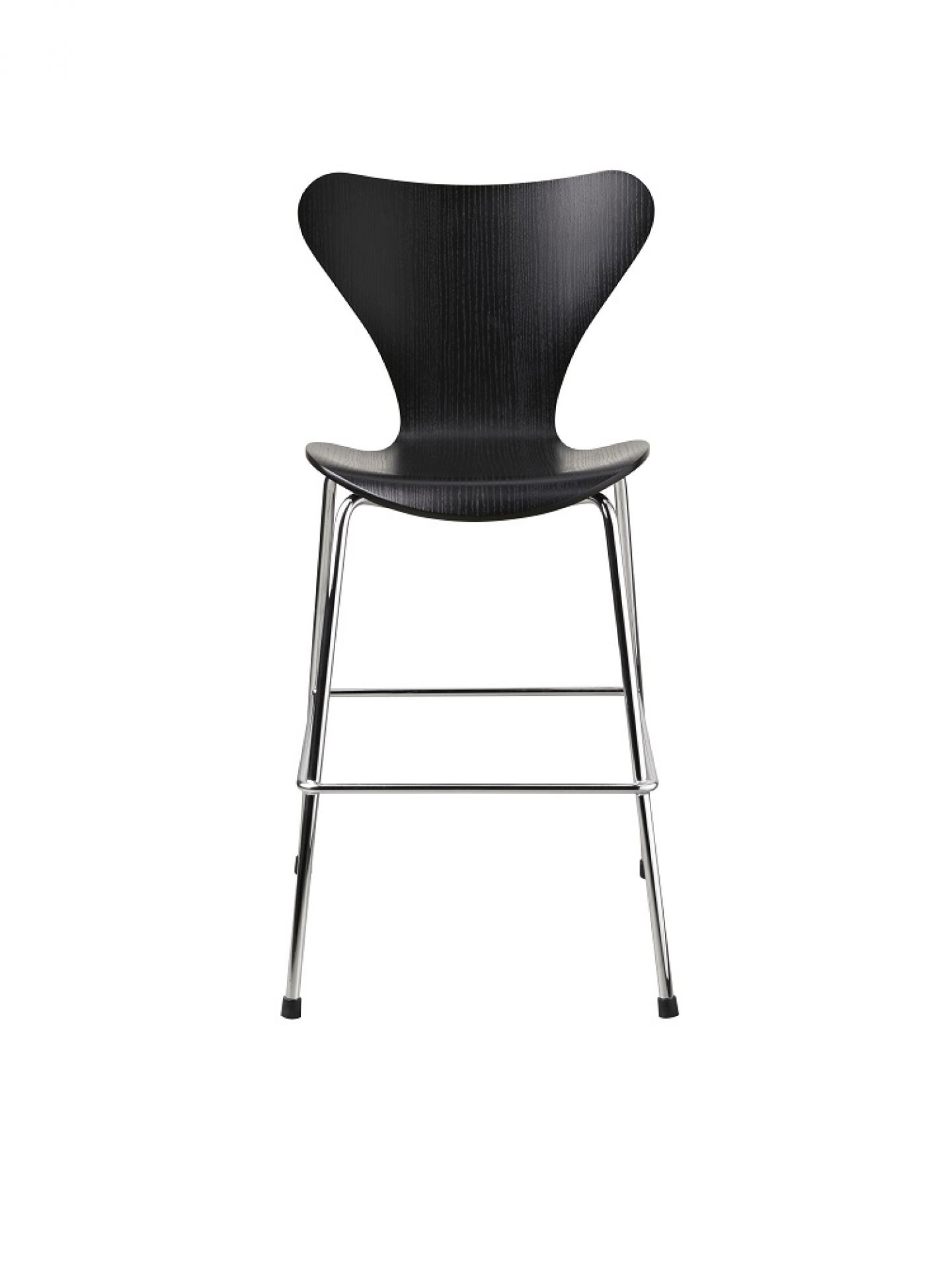 Series 7 Junior Chair Fritz Hansen