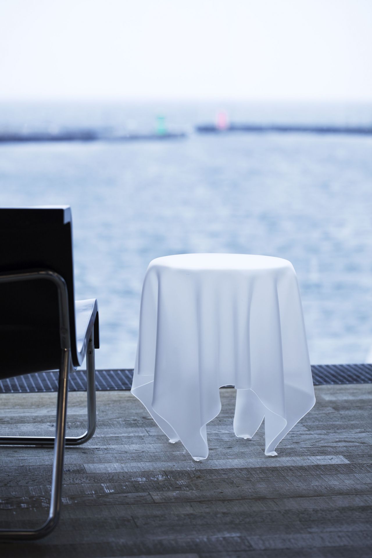 Essey Illusion Side Table ice Klein & More