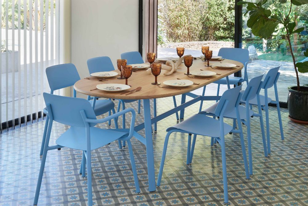 SO'O oak dining table 220 × 95 cm (oval) Indoor Fermob