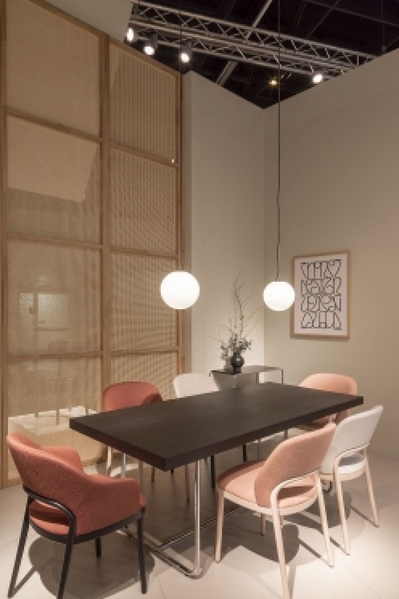 520 P Upholstered chair Thonet