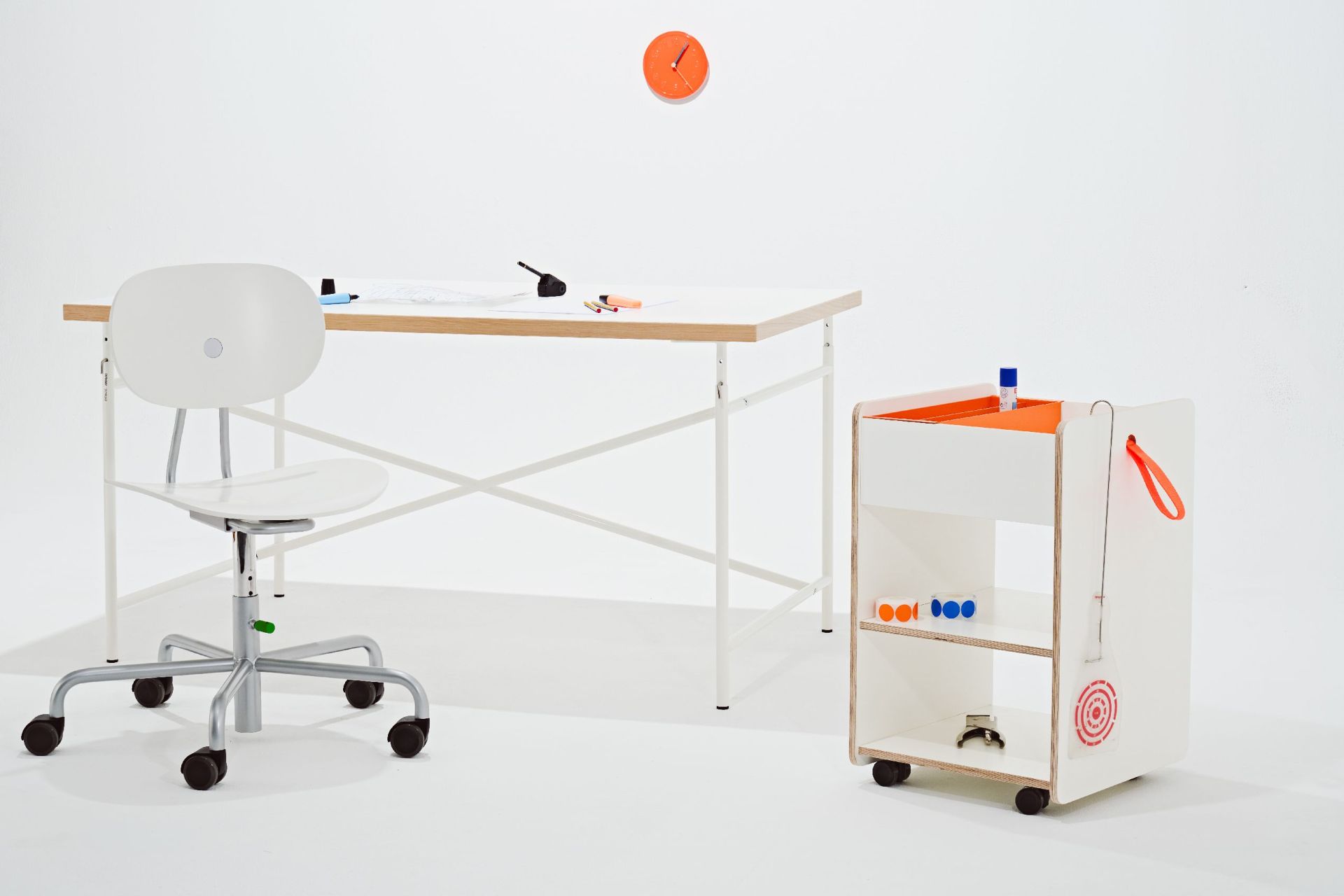 Schoolfriends Desk Set Richard Lampert