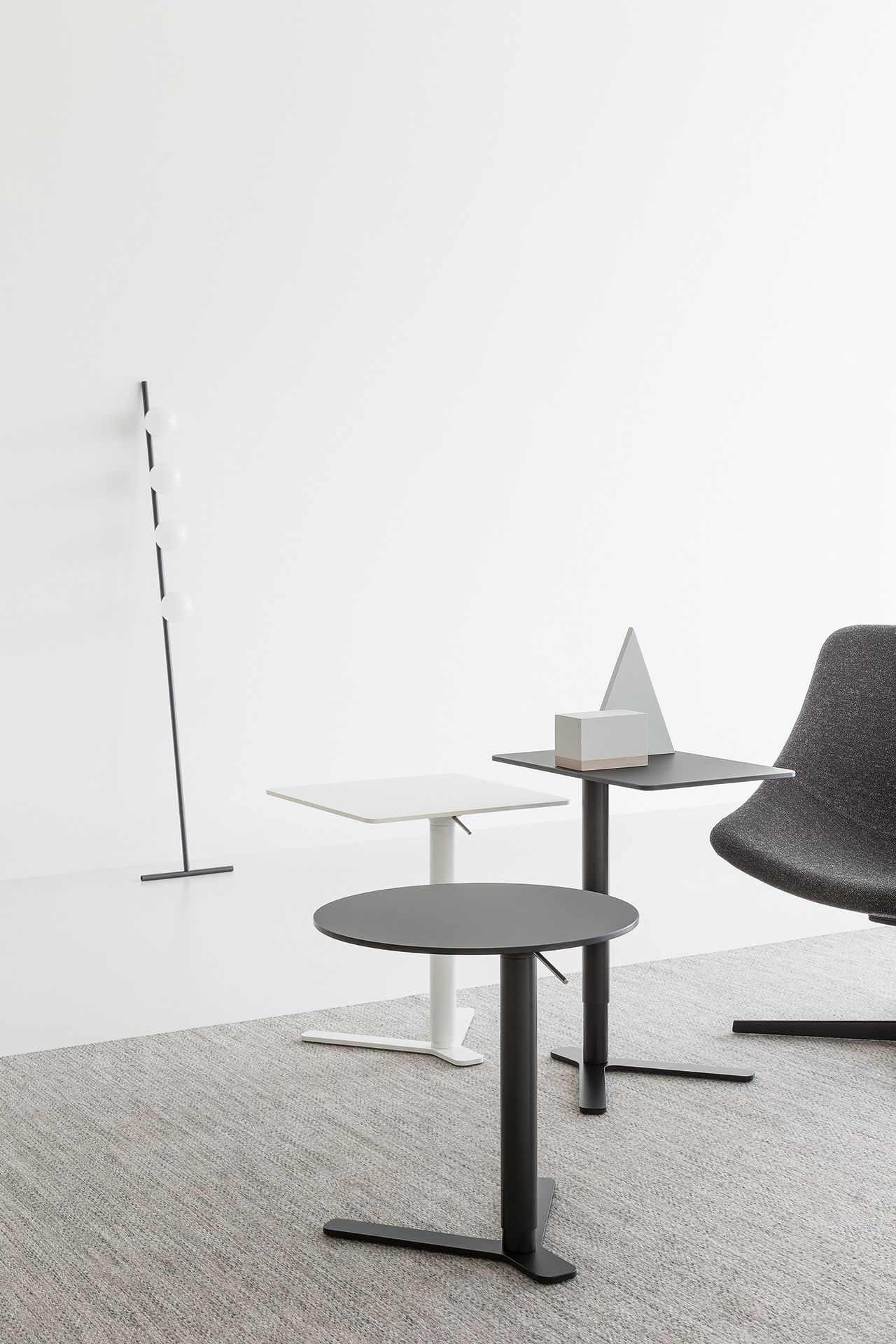 Yo height-adjustable Side table La Palma