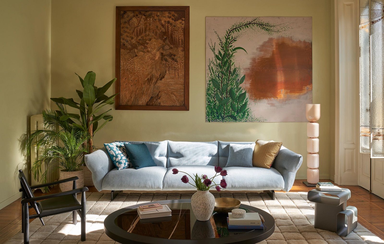 Moncloud linear Sofa Cassina
