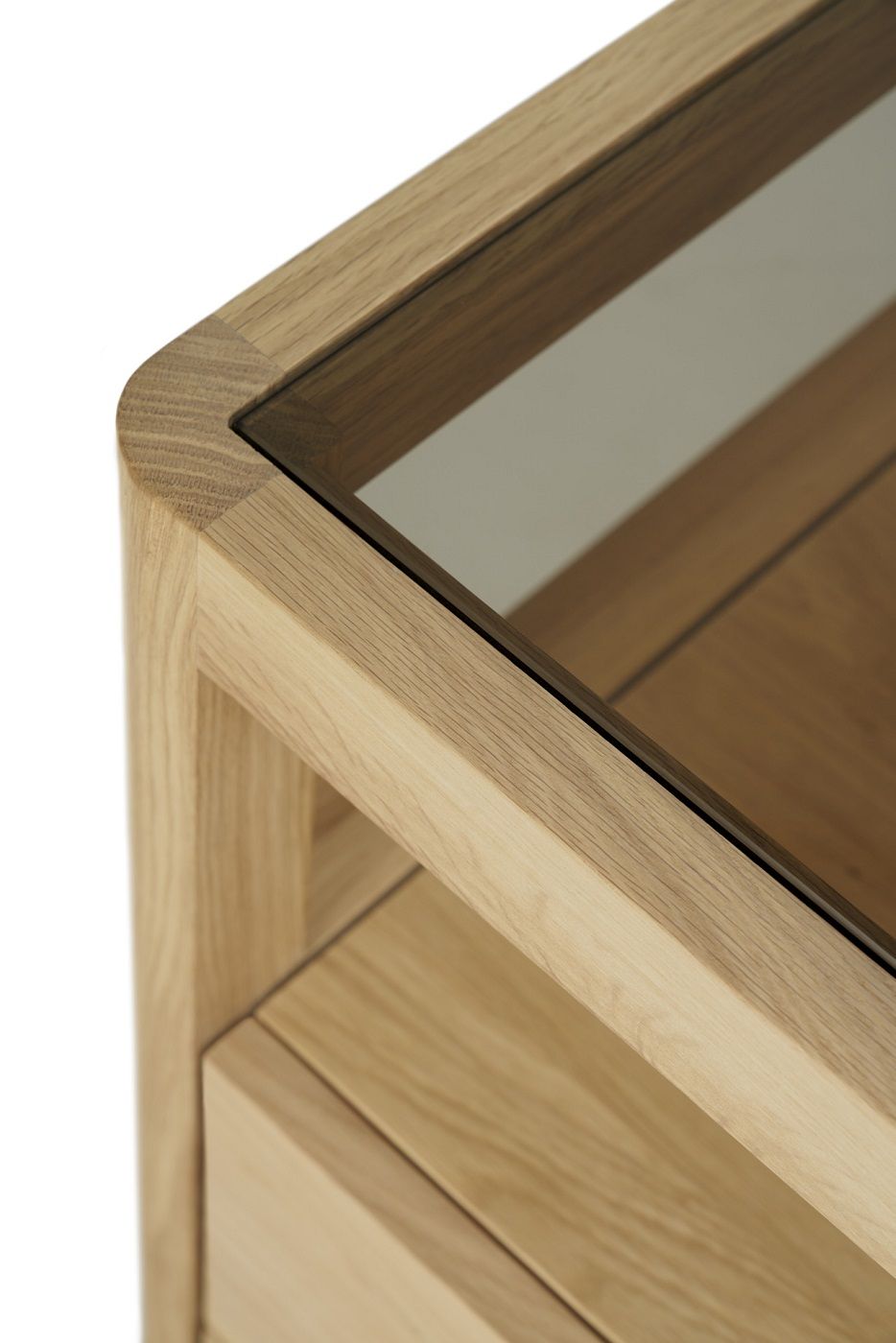 Spindle Chest of 4 Drawers Oak Ethnicraft