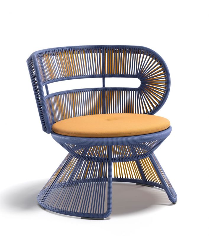 Cirql Nu Lounge Chair Central Base Outdoor Dedon