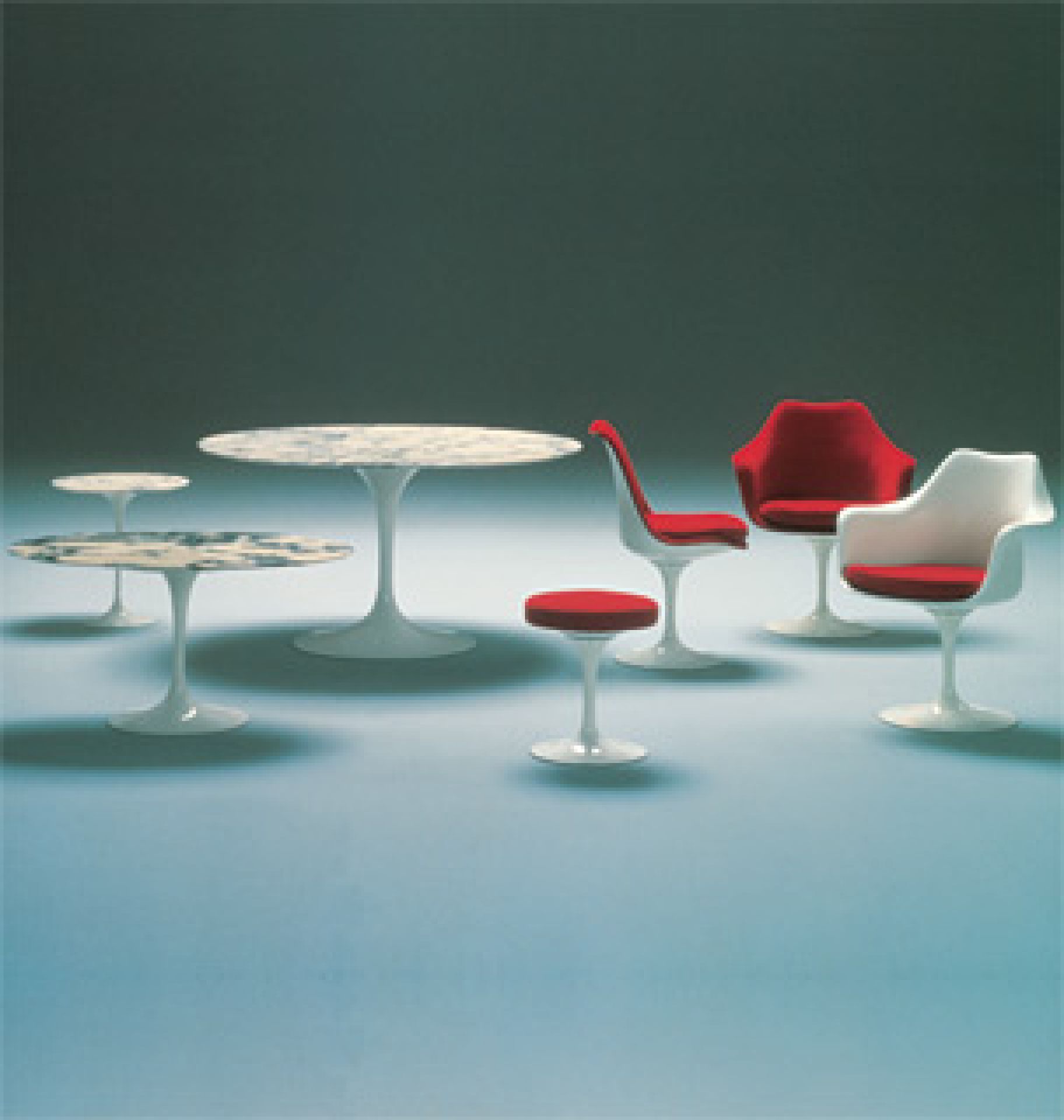 Tulip Chair, non-swivel chair, Knoll International EXHIBITION PIECE
