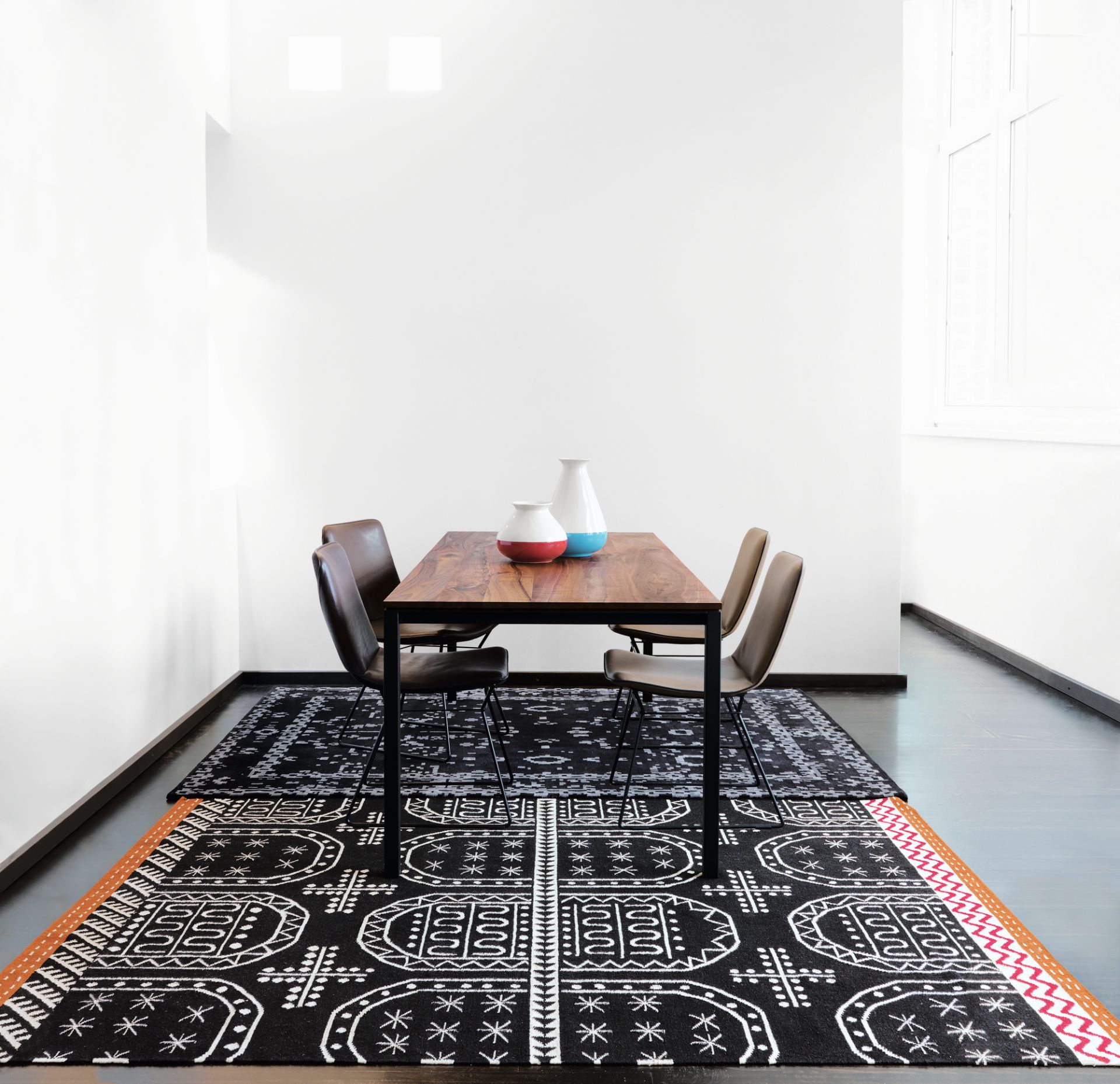 S 600 Table smoked oak Janua