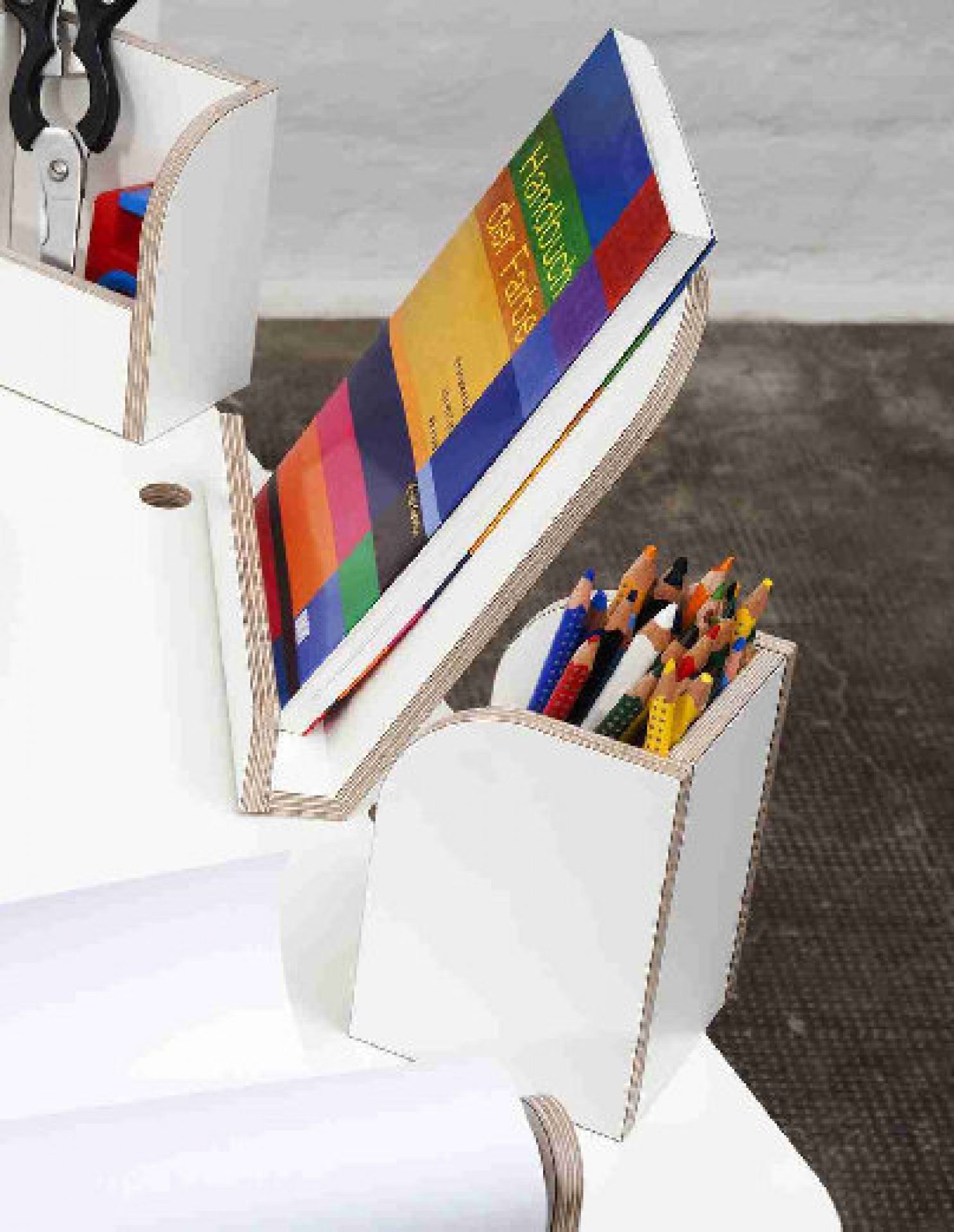Growing Table pens box for children table Pure Position