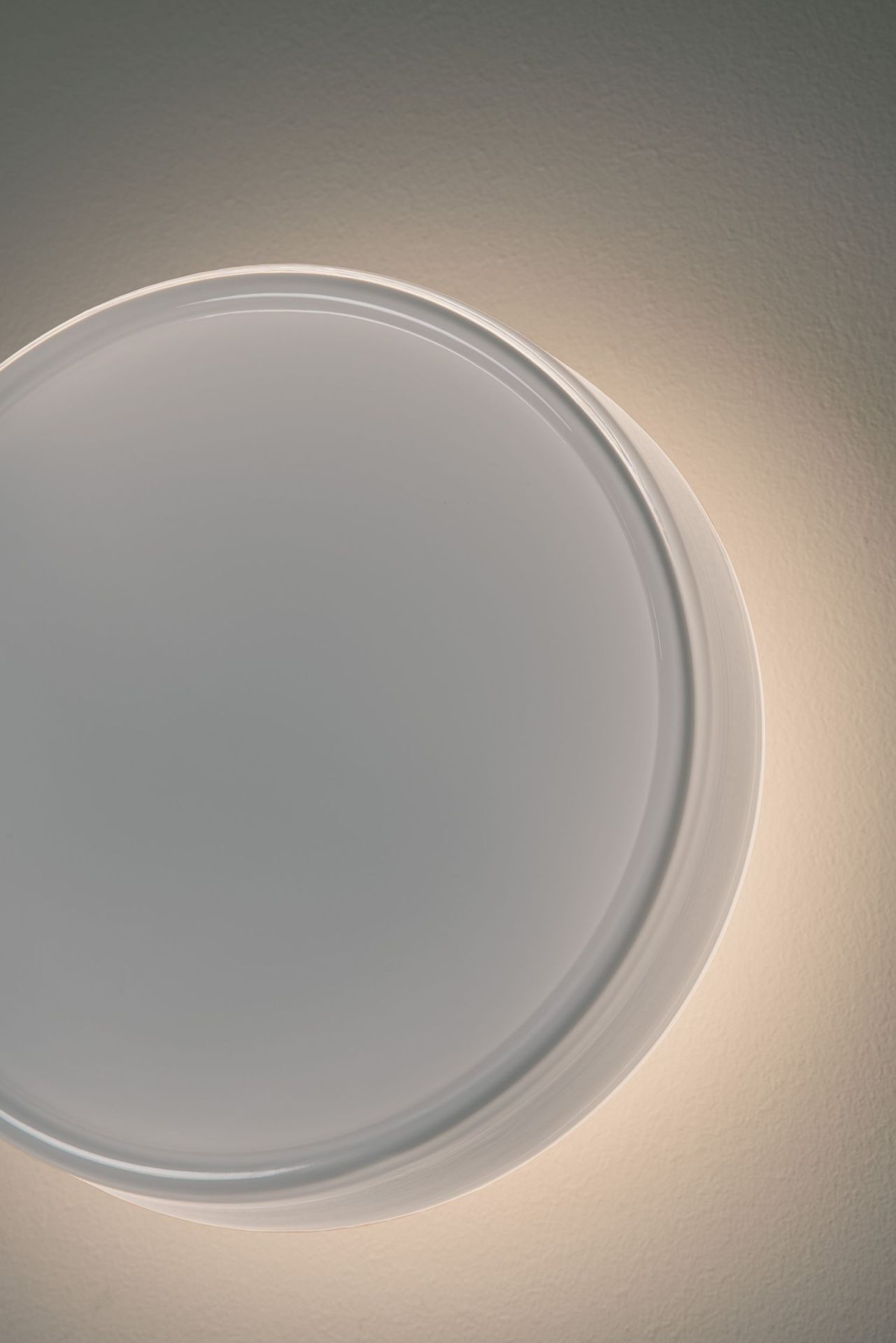 Caramel 38 wall lamp Ø38cm Opal - Triac Marset Caramel 38 wall lamp Ø38cm Opal - Triac Marset