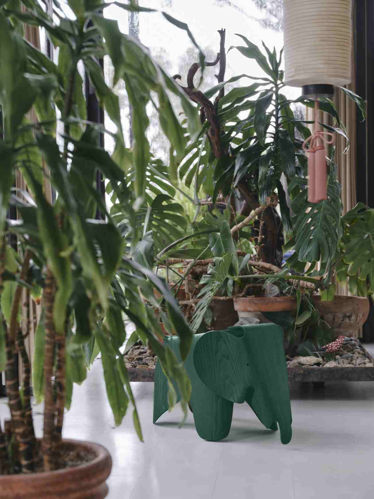 Eames Elephant Stool Dark Green Vitra LIMITED EDITION SINGLE PIECES