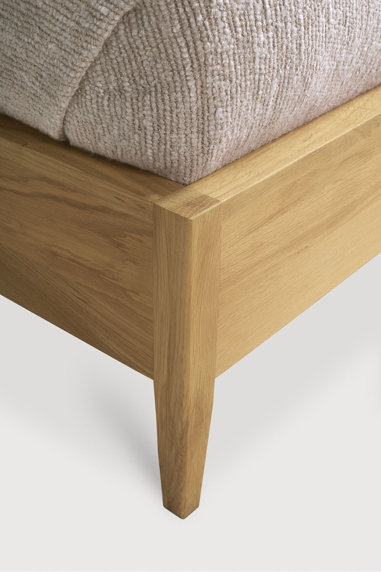 Spindle Single Bed Ethnicraft