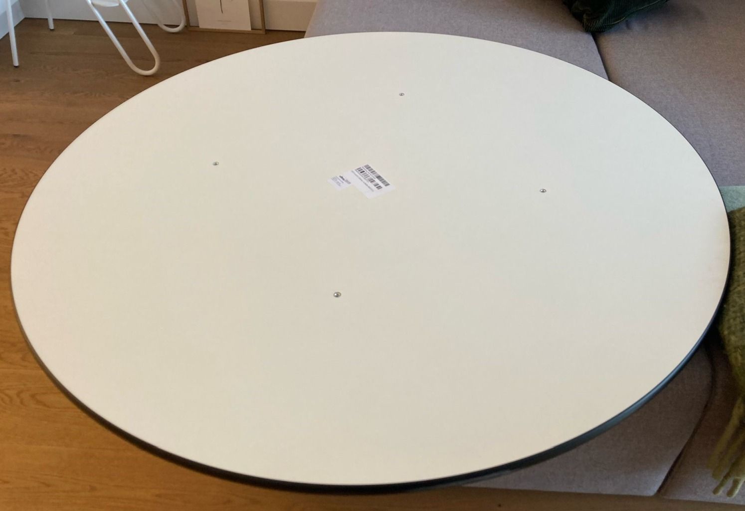Eames Segmented Table Dining Round Dining Table HPL WHITE / POLISHED EXTENDED / BASIC DARK VITRA MÄNGELEXEMPLAR STANDING TUBE