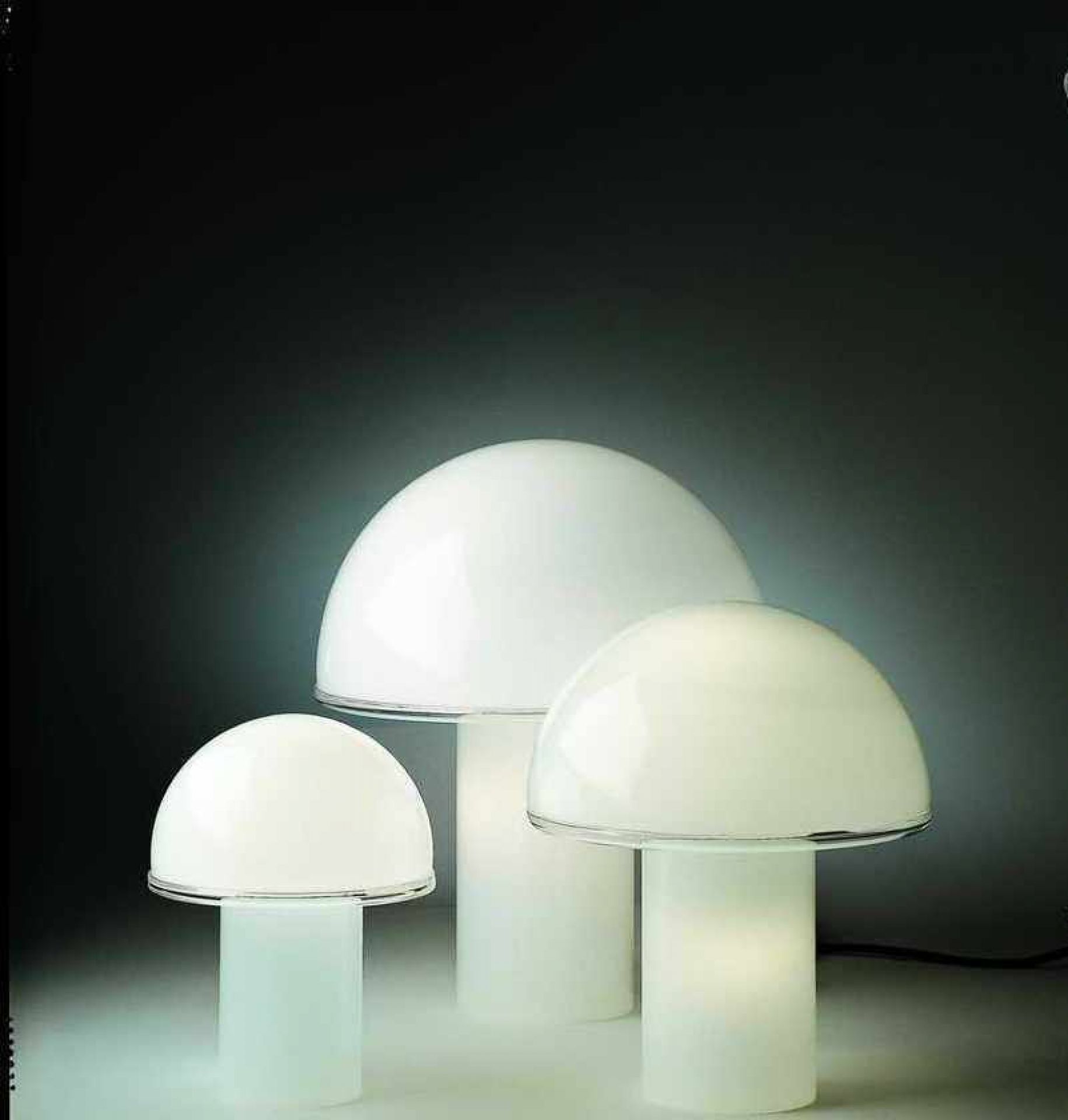Onfale Tavolo grande Table lamp Artemide