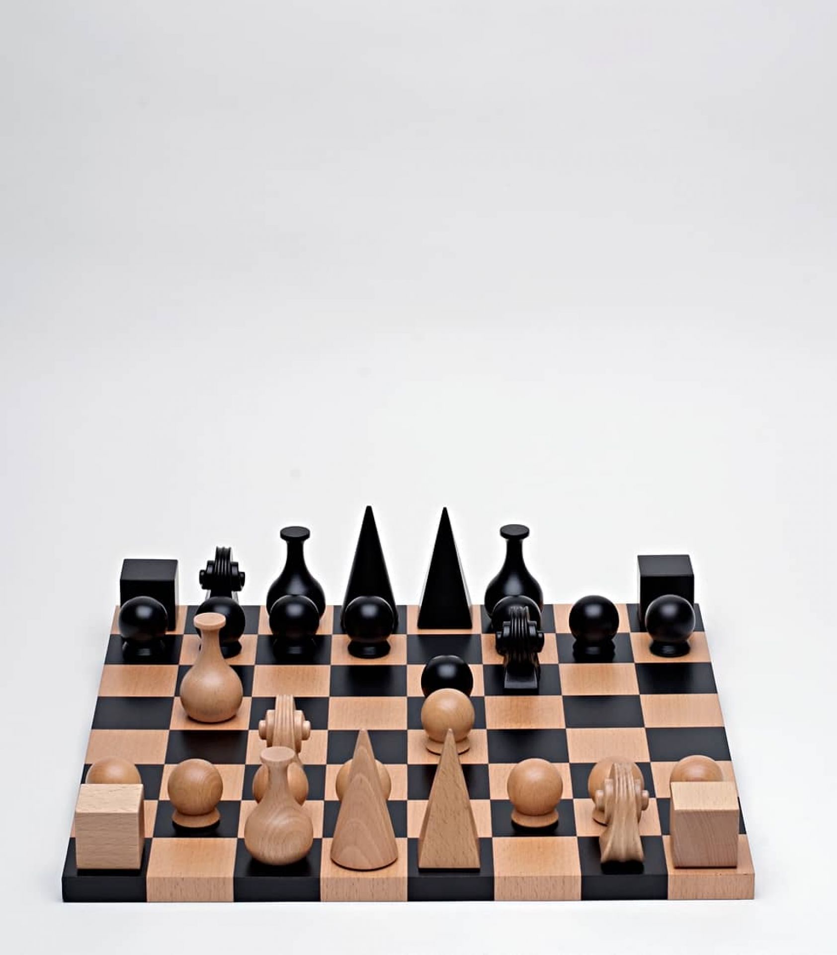 World Chess Set (Home Edition with Bauhaus Board) - buy online with  worldwide shipping – World Chess Shop