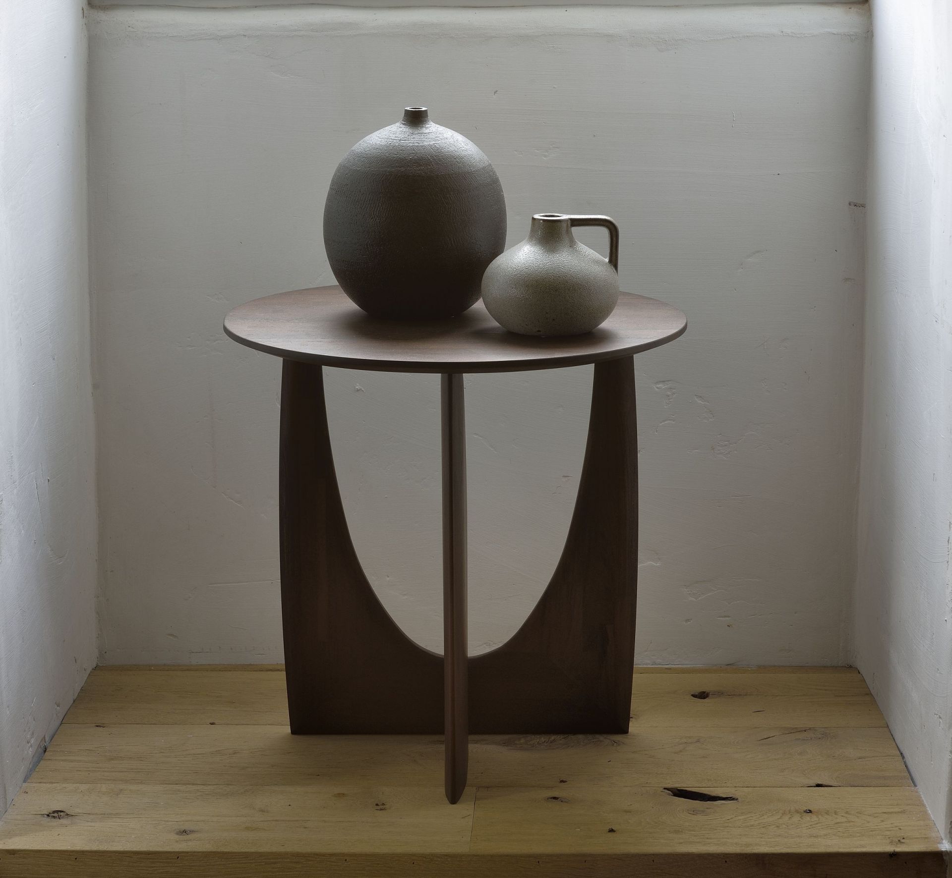Geometric Side Table Teak Ethnicraft