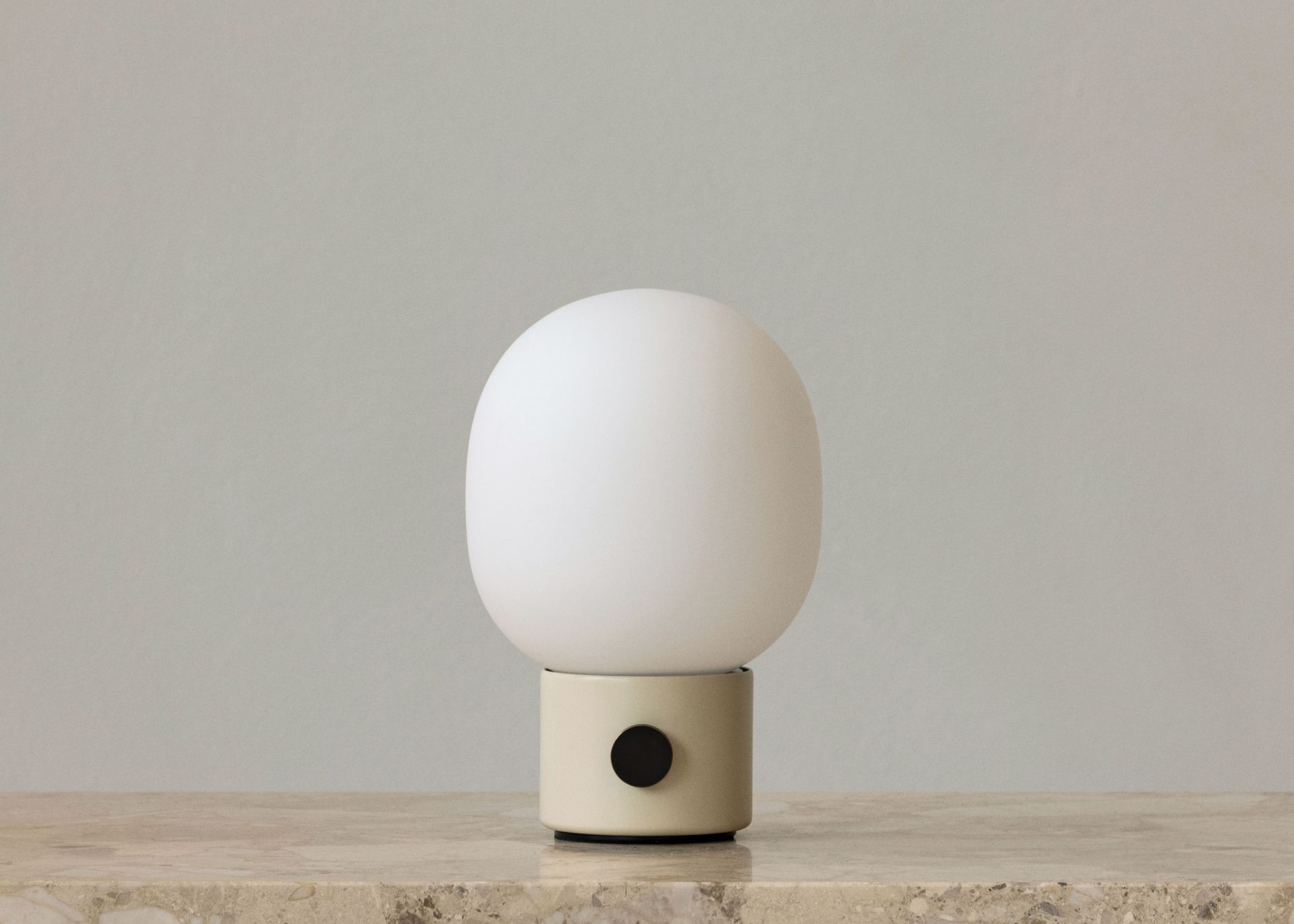 JWDA Table Lamp Portable Alabaster white Audo