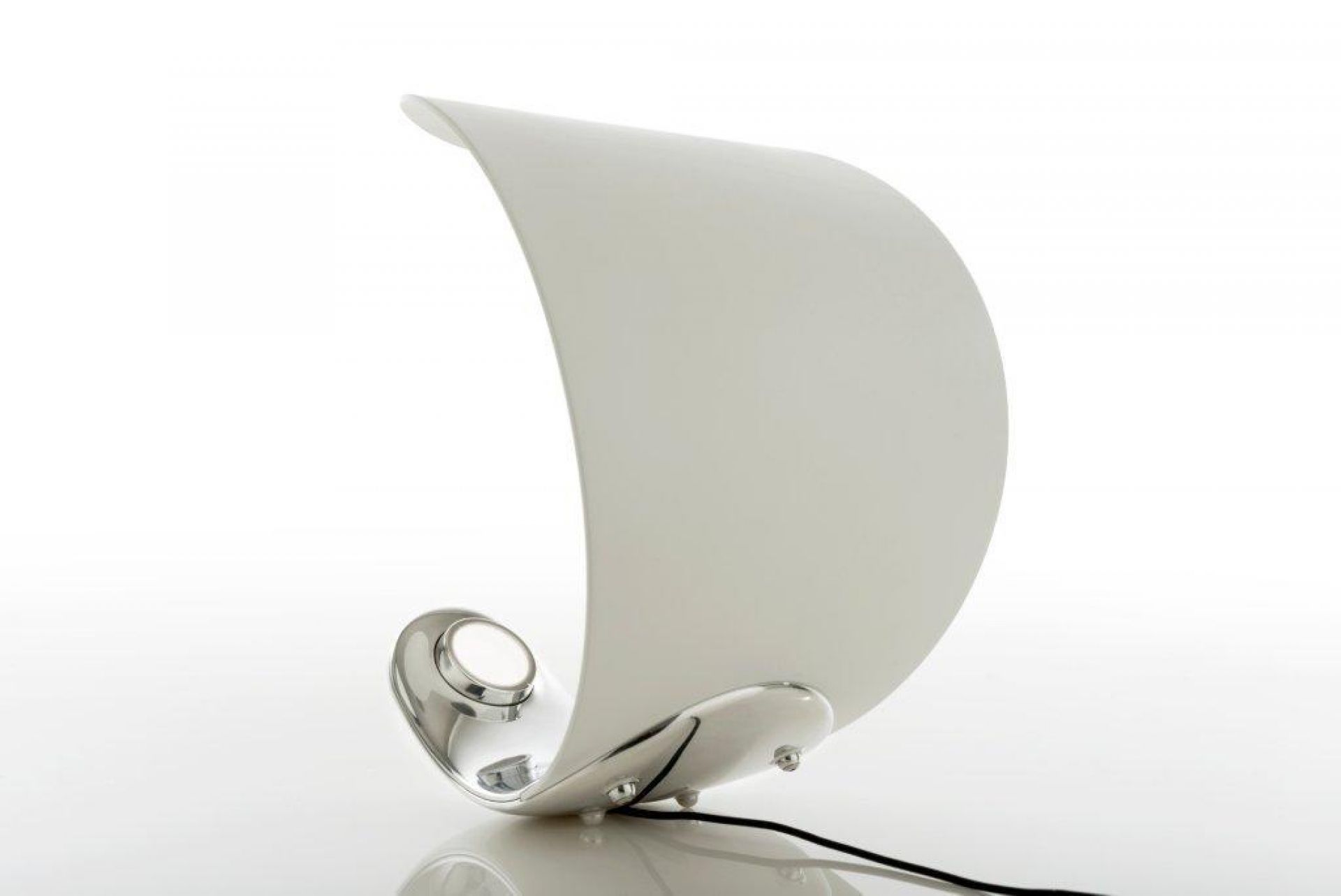 D76 Curl Table Lamp Luceplan