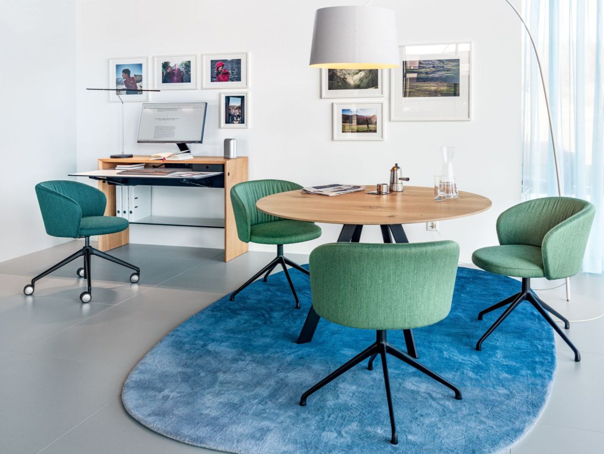 La Punt Console Desk Girsberger