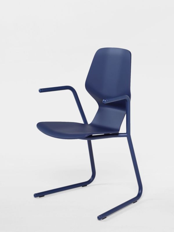 Oblikant Chair Cantilever Prostoria