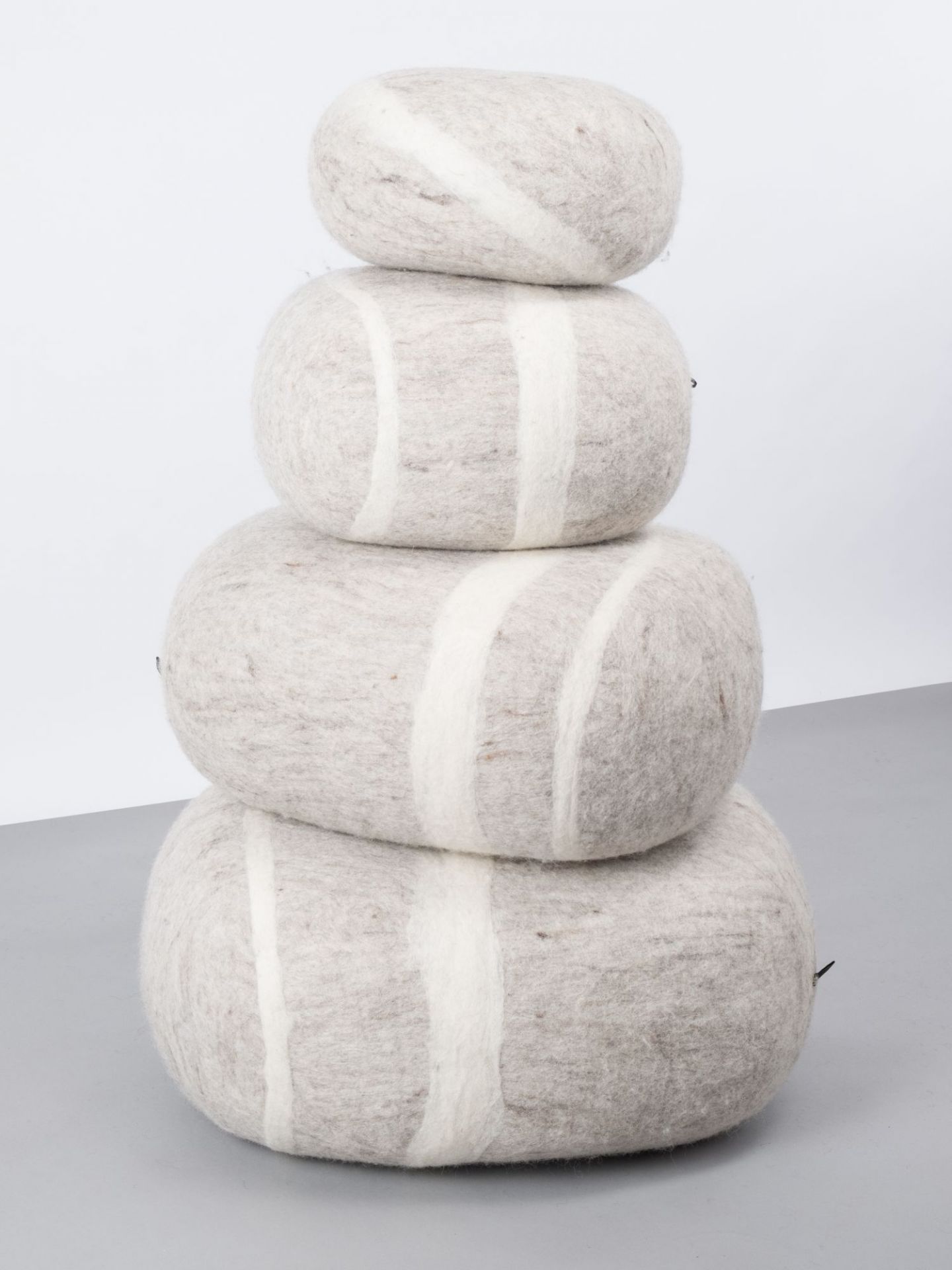 Felt Stone Stool L Béla myfelt