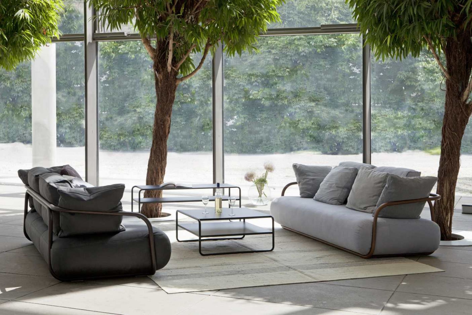 B 20 a/1 coffee table Thonet