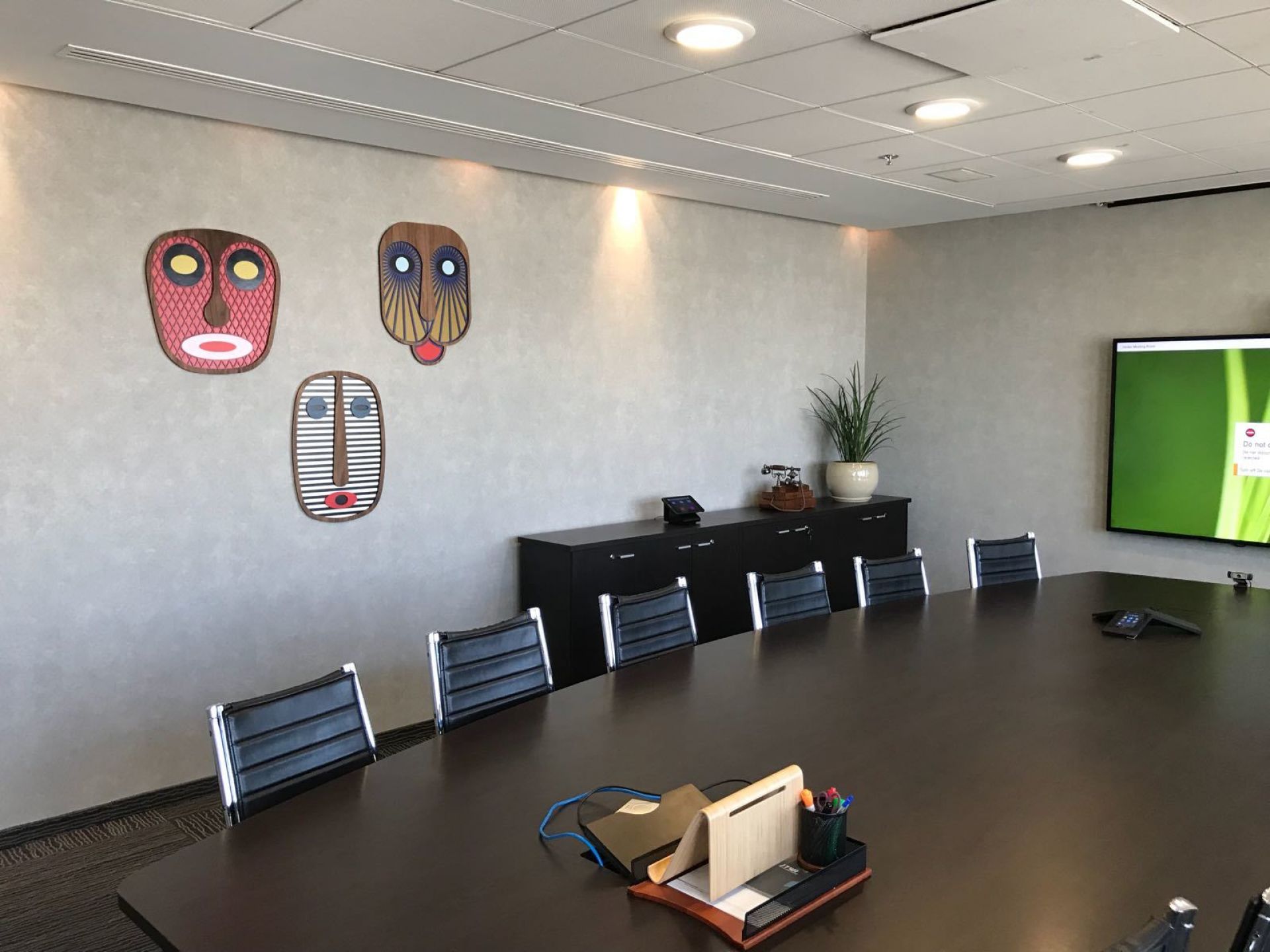 Modern African Mask #4 Wall Decoration Umasqu SINGLE PIECES