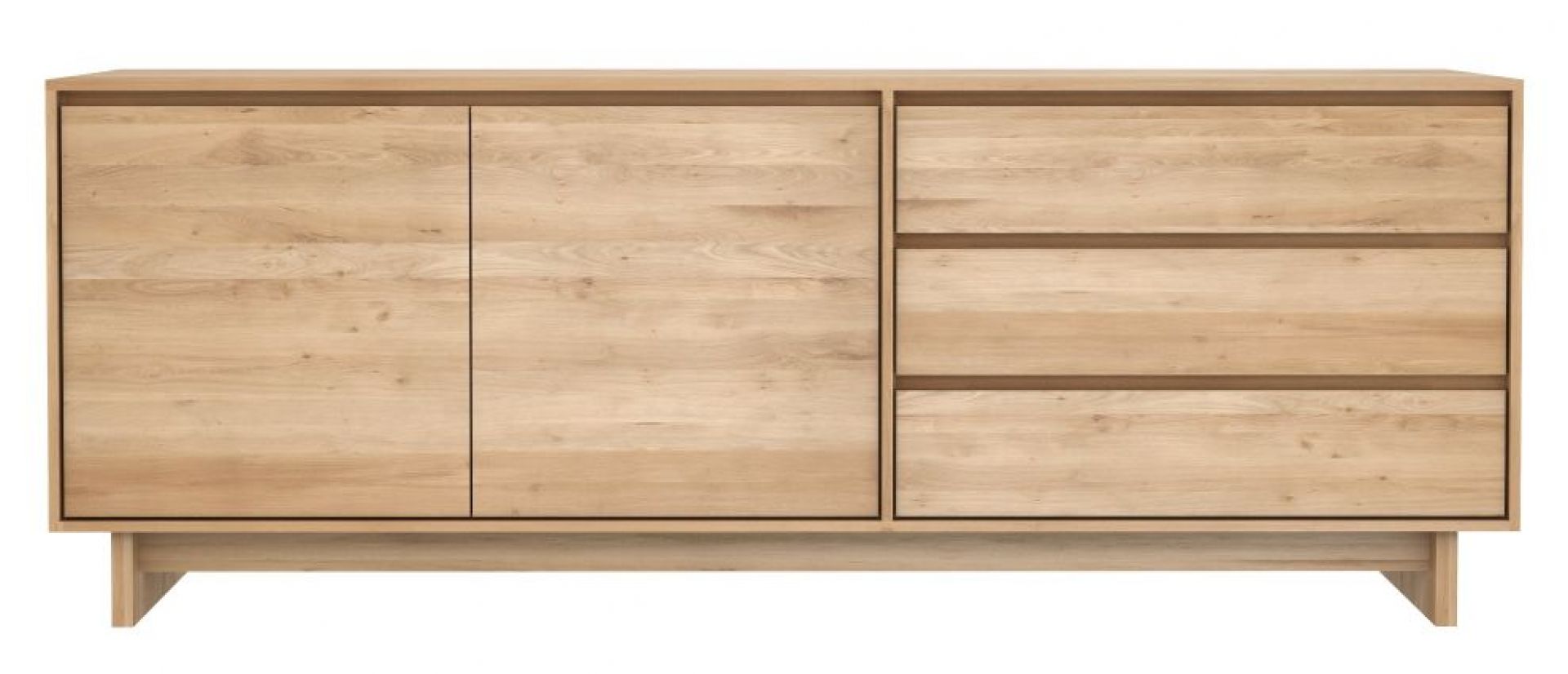 Wave sideboard oak Ethnicraft W 205