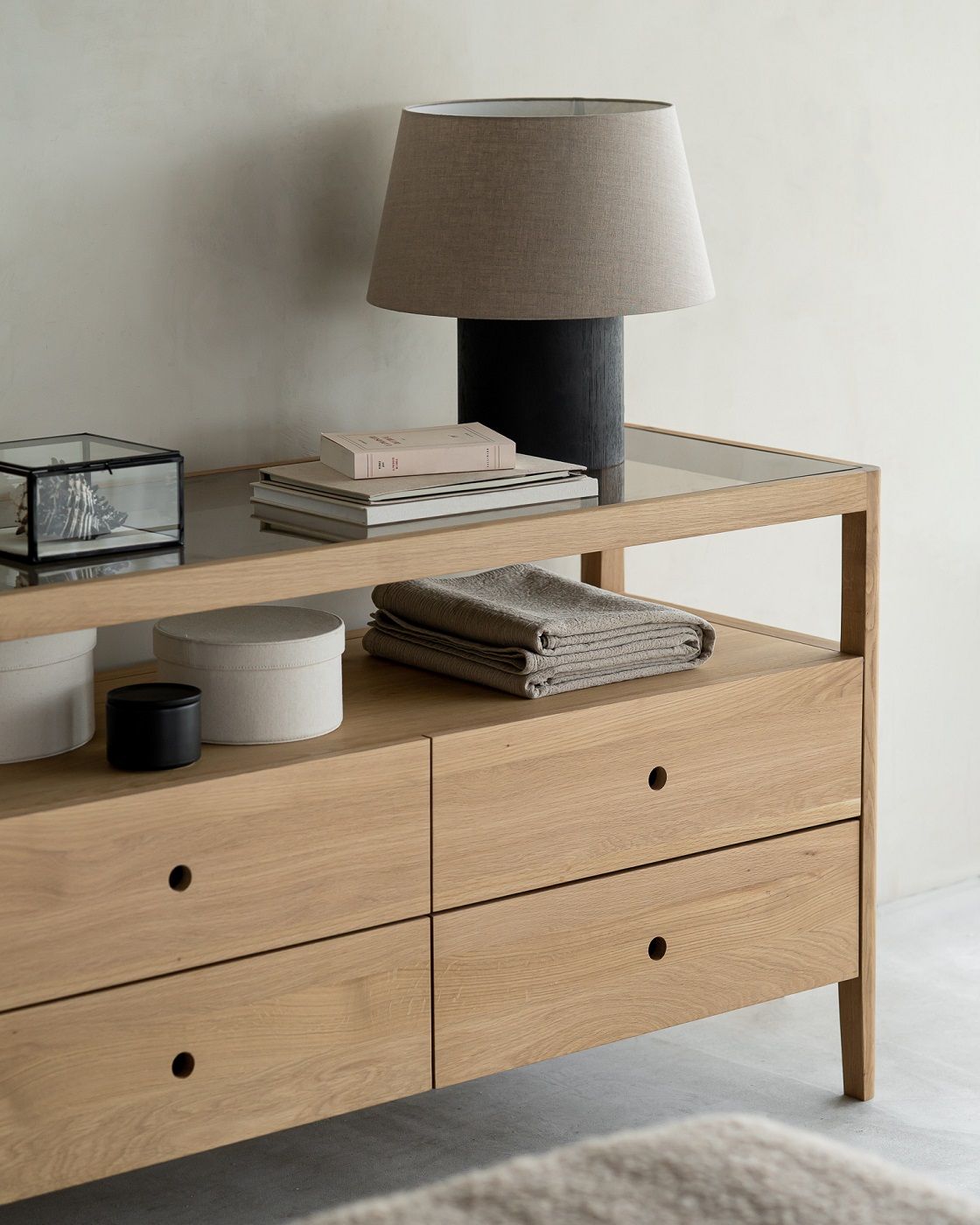 Spindle Chest of 4 Drawers Oak Ethnicraft