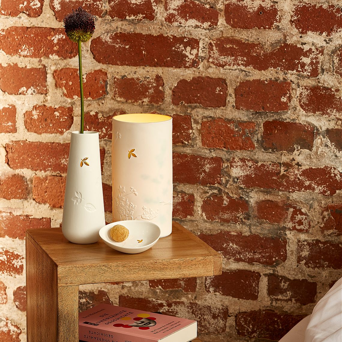 Golblatt" porcelain layers lamp wheels