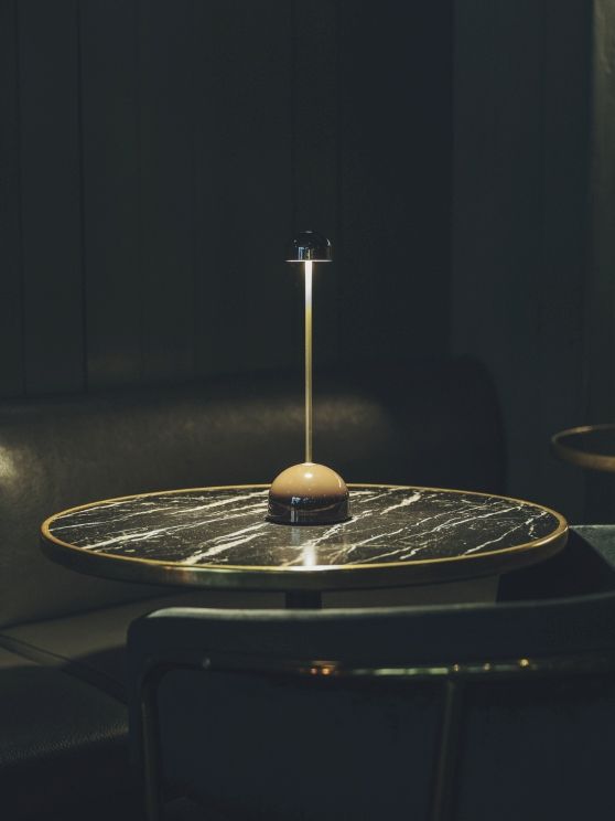 Sips rechargeable lamp / table lamp marset