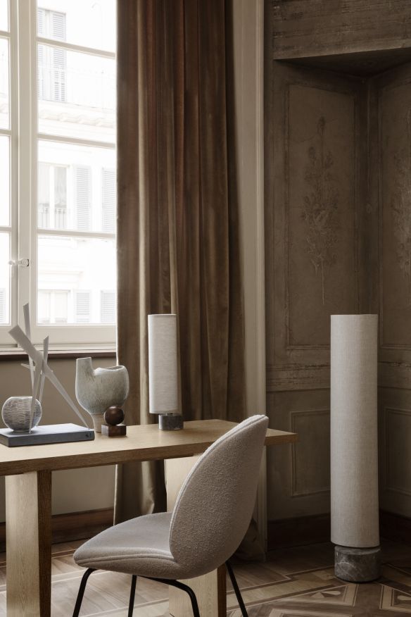 Unbound Floor Lamp Gubi