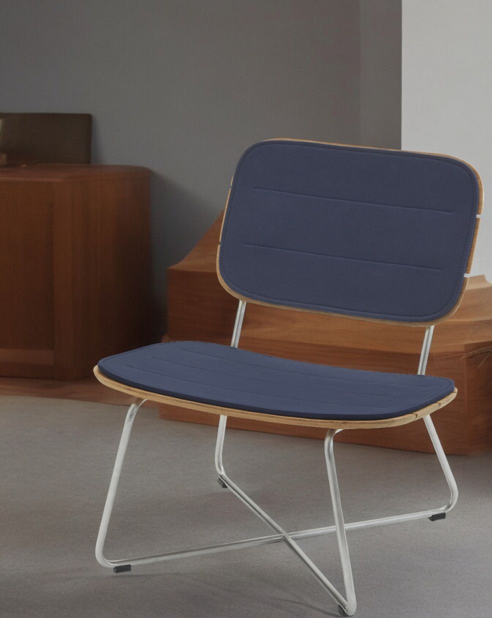 Lilium Lounge Chair Chair Cushion Outdoor Skagerak by Fritz Hansen