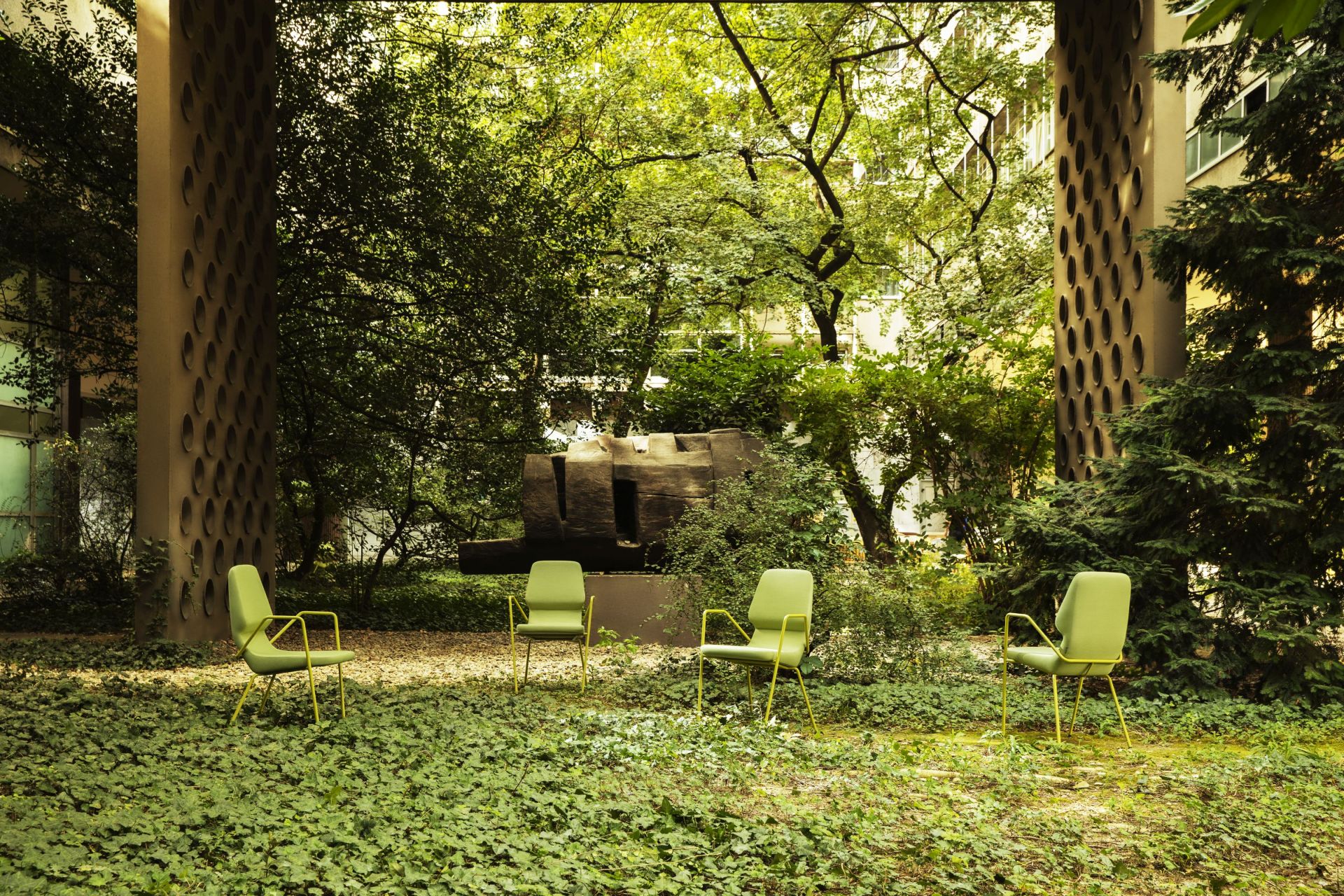 Oblique Indoor / Outdoor Chairs Prostoria
