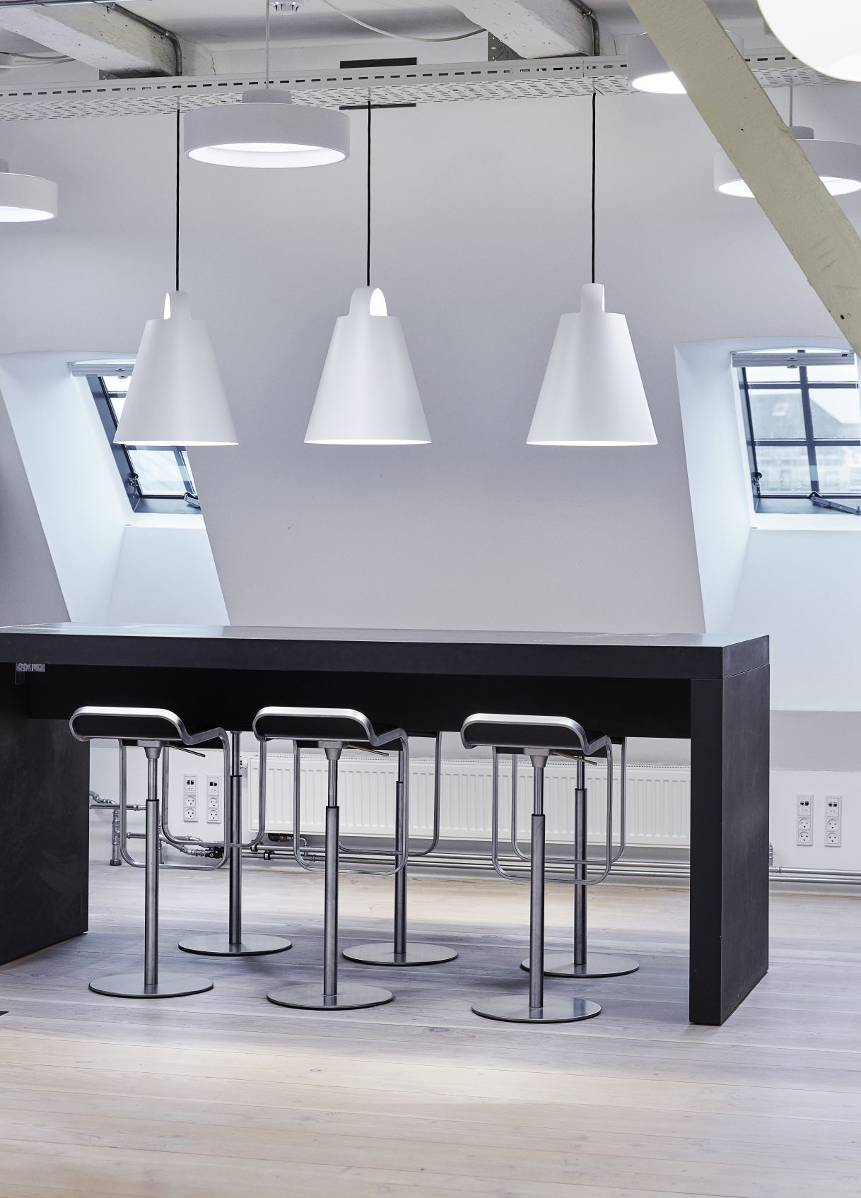 Above Pendant lamp Louis Poulsen