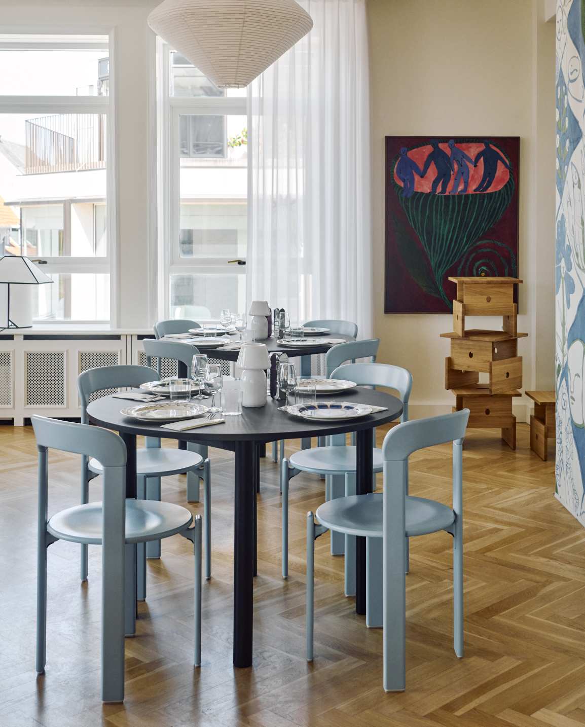 Annex Table Round Dining Table Hay