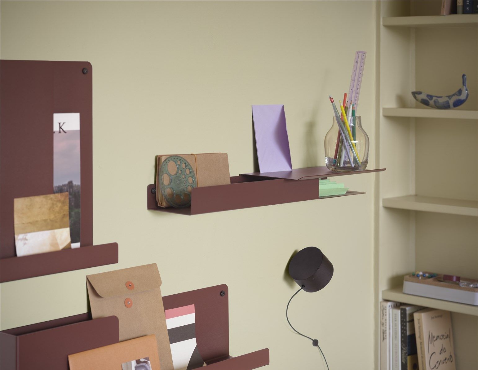 Post Floor Lamp Muuto