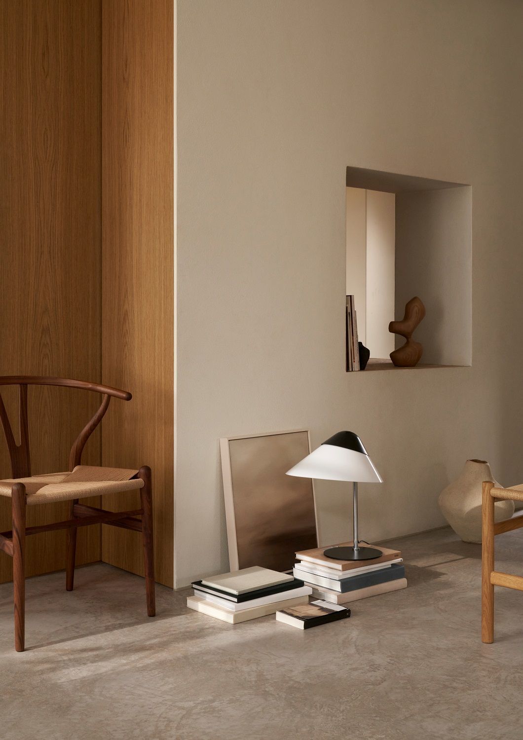 HJW02 Opala Table Lamp Midi Table Lamp Carl Hansen & Søn