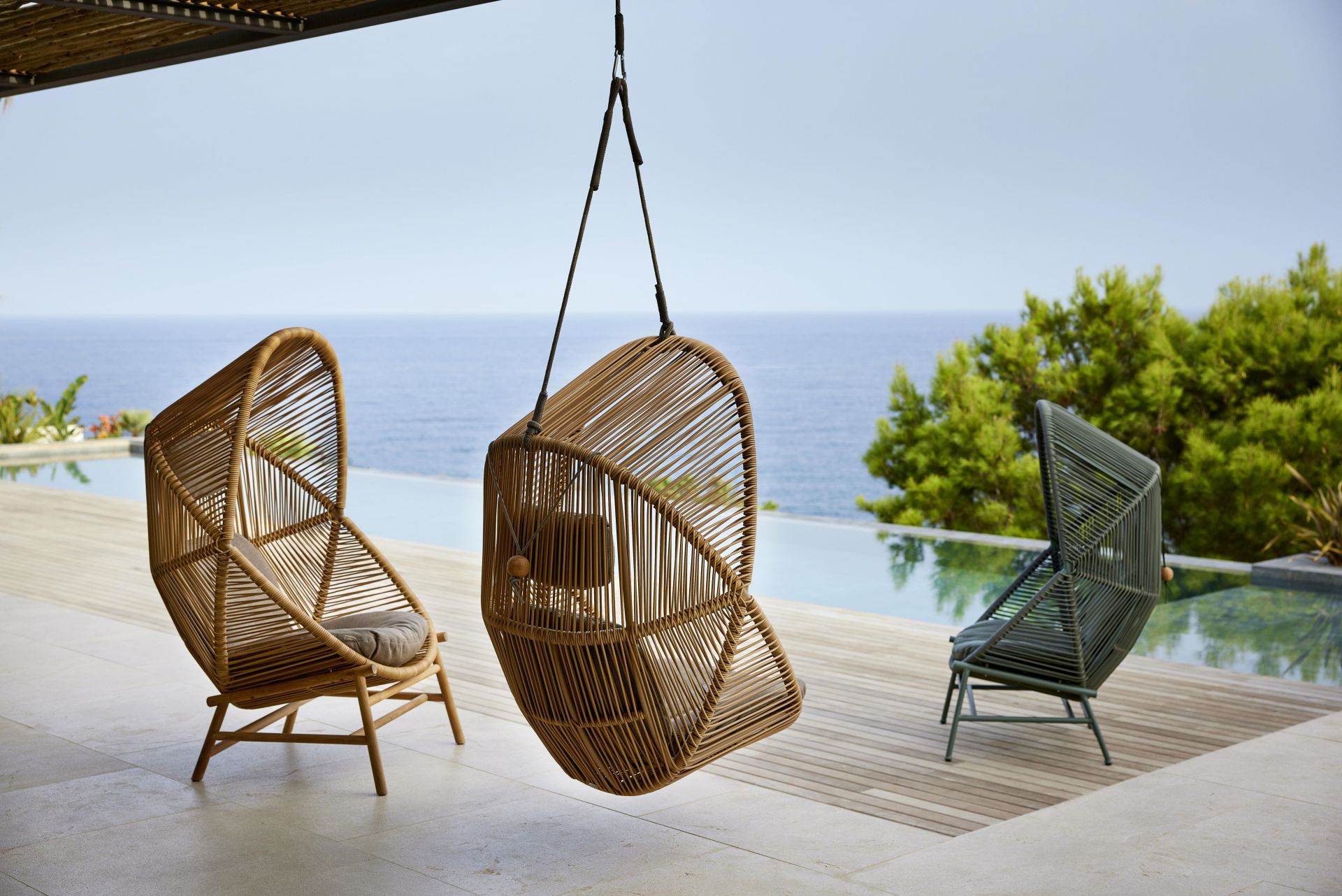 Hive Hanging Chair Cane-Line