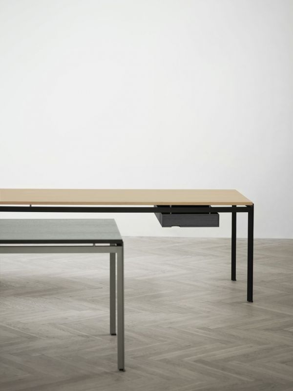 PK52 Professor Desk Carl Hansen & Søn