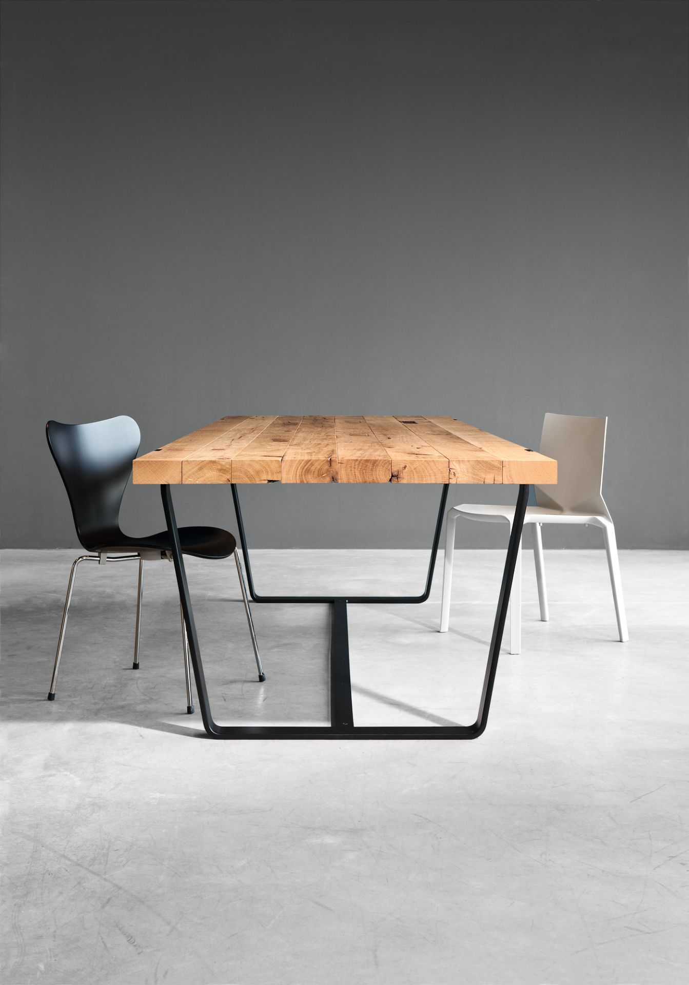 BB 11 Clamp table oak Janua