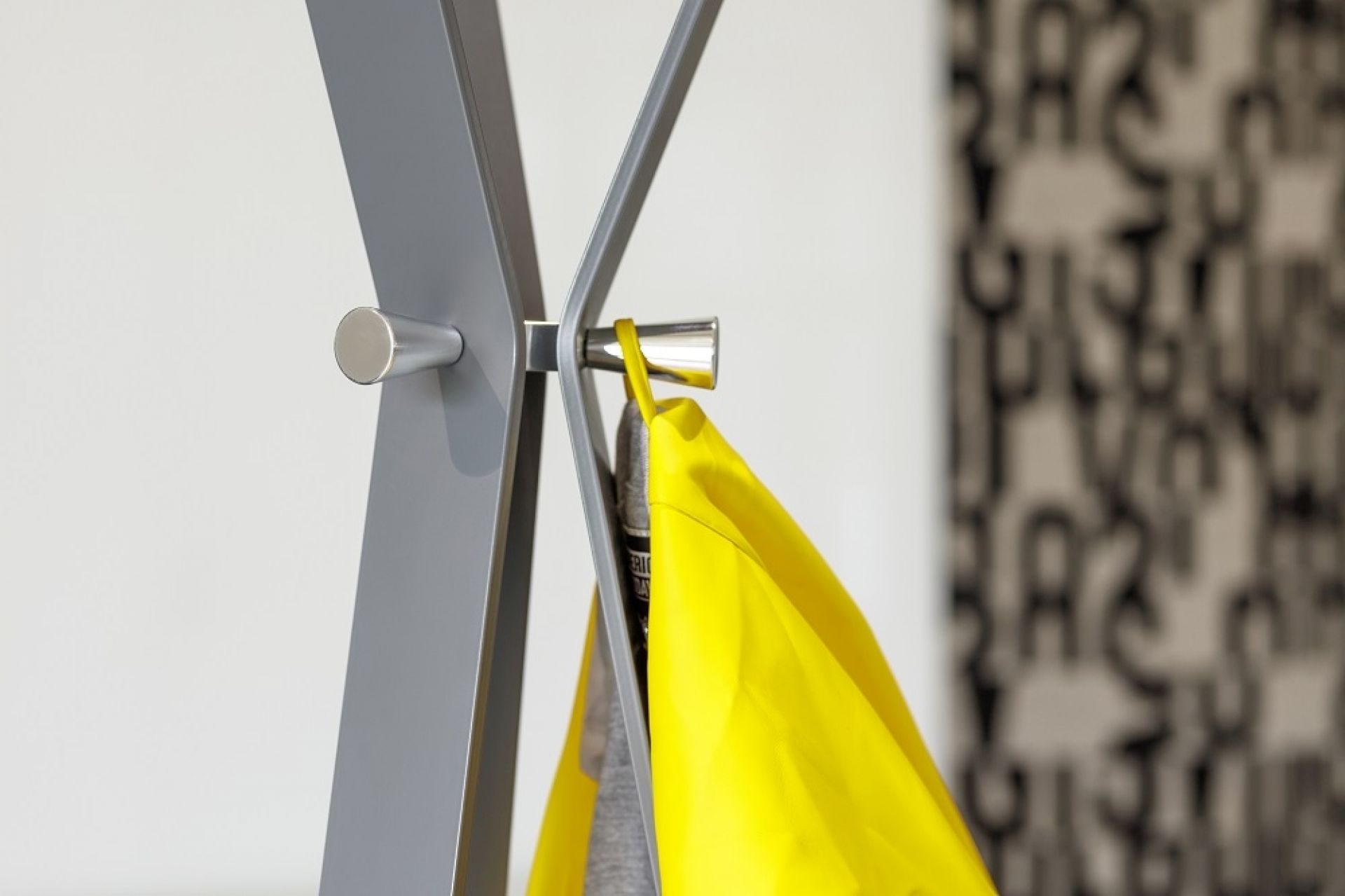 Bend Coat stand Cascando
