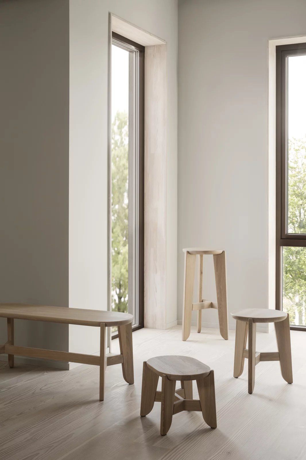 Eli Bar Stool Blomus bar stool 