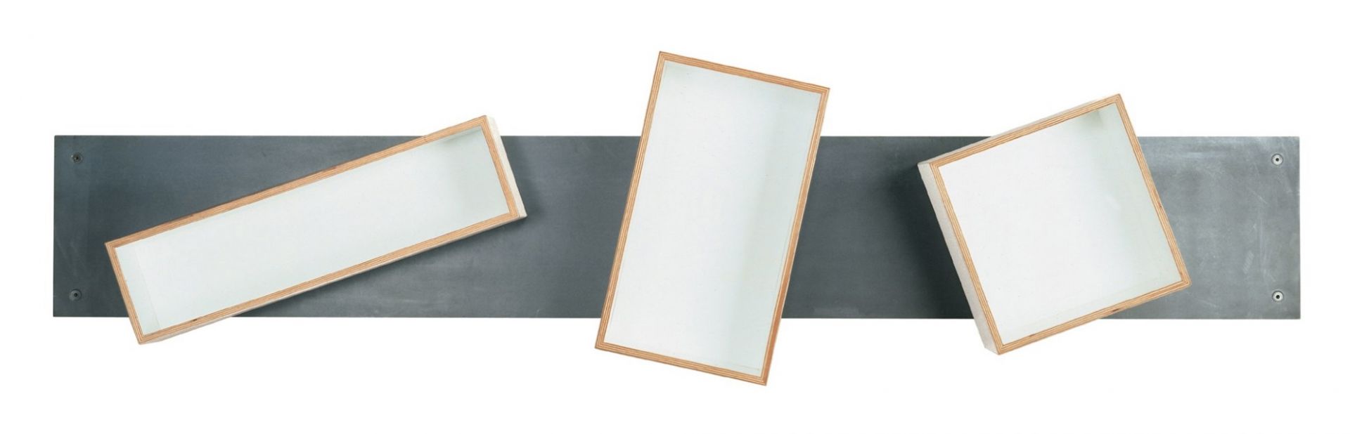 Magnetique shelf Nils Holger Moormann
