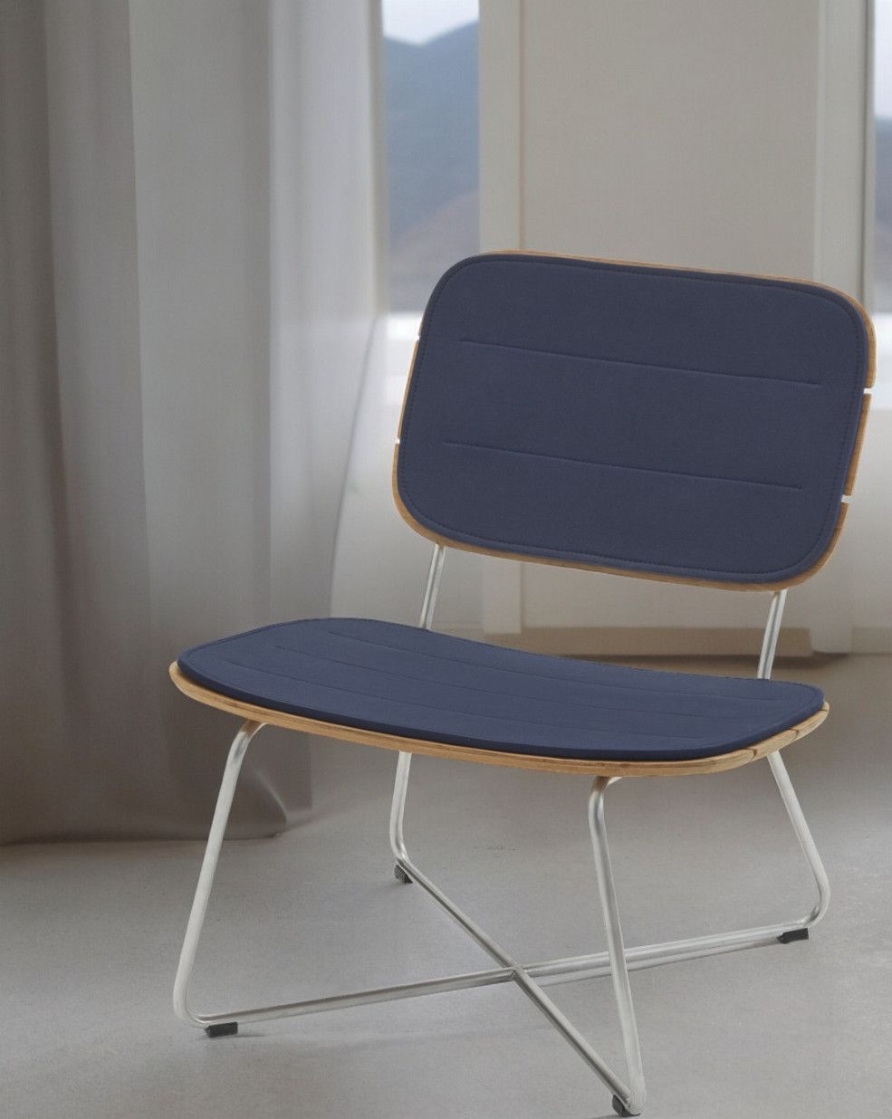 Lilium Lounge Chair Chair Cushion Outdoor Skagerak by Fritz Hansen