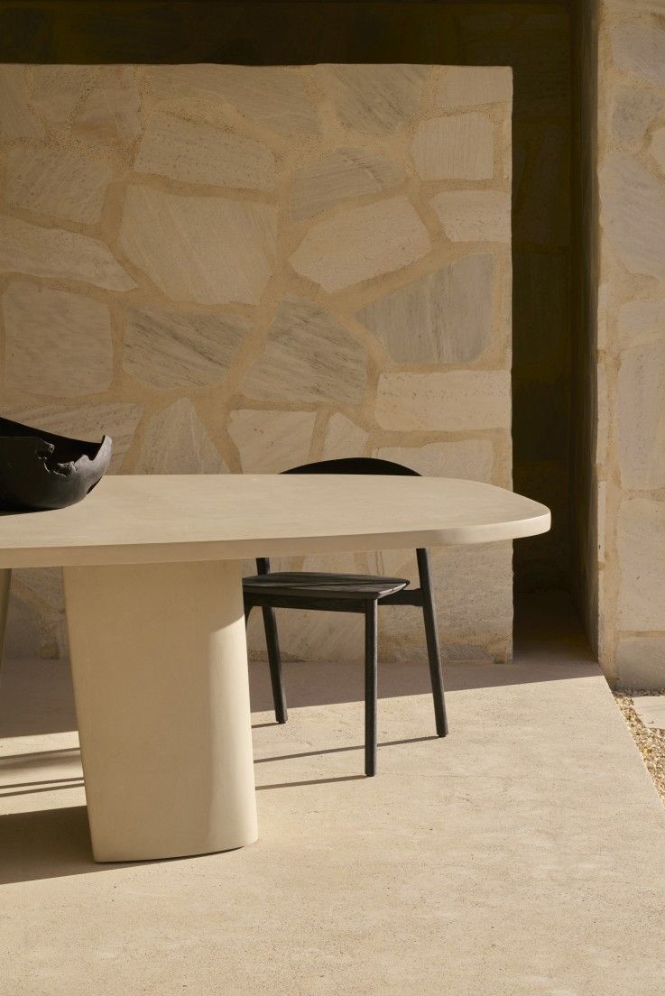 Canyon dining table outdoor concrete Ethnicraft