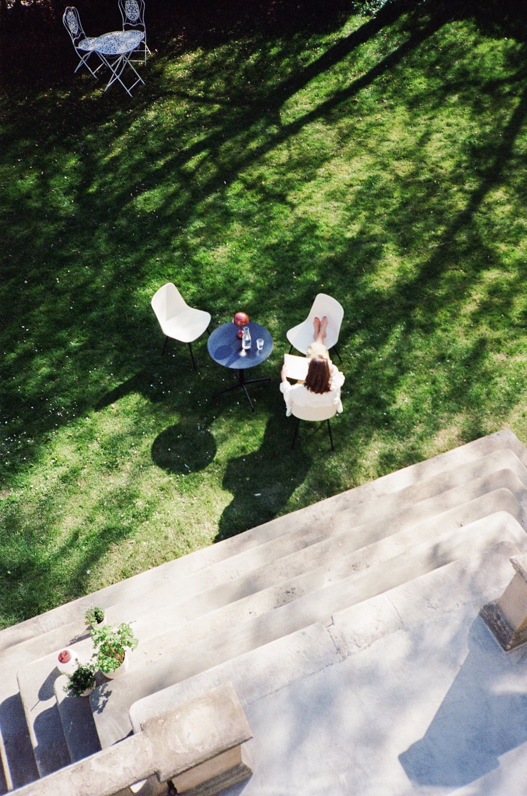 Rely HW70 Outdoor Chair Chair AndTradition