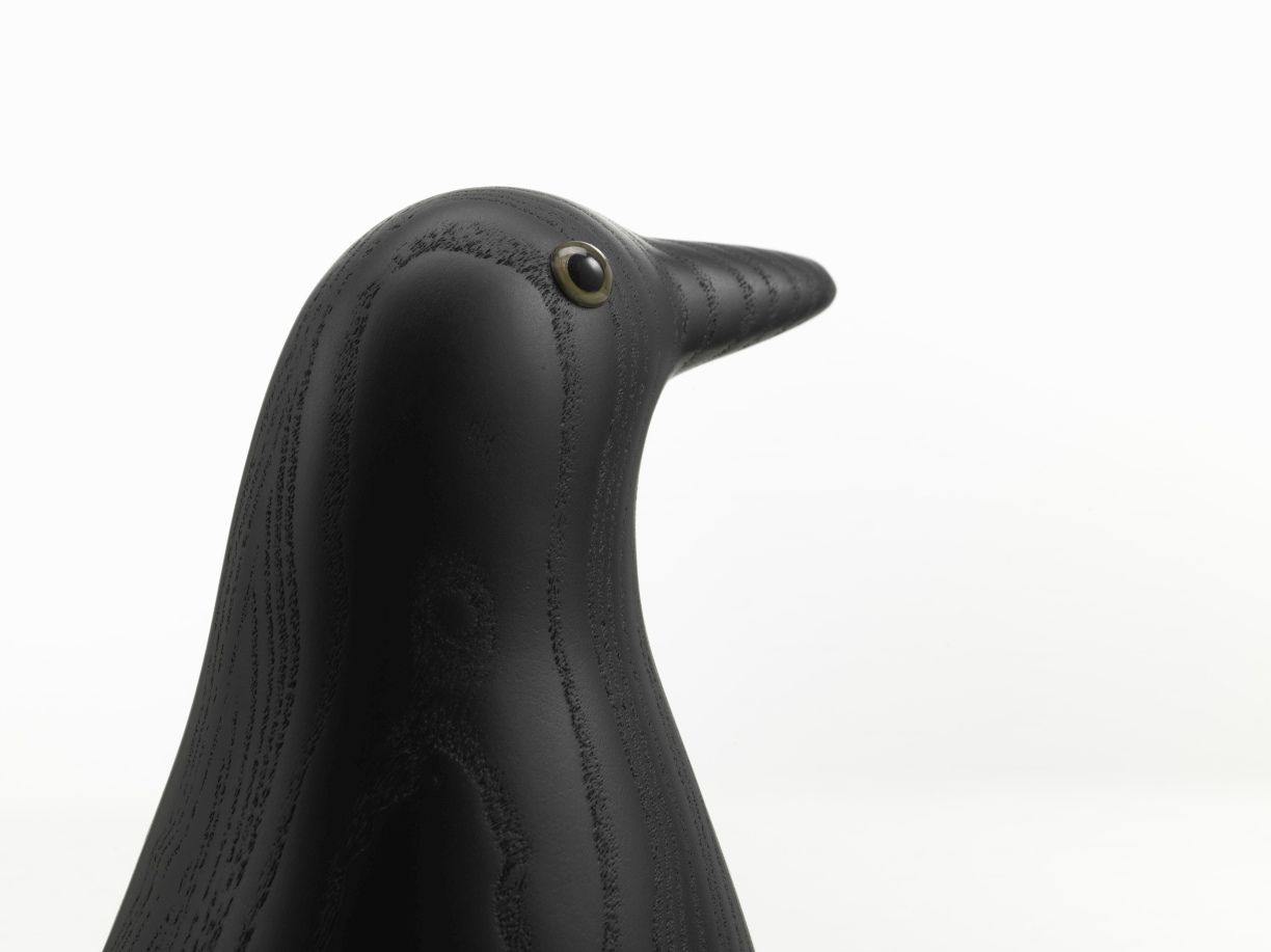 Eames House Bird Sculpture Ash black Vitra 
