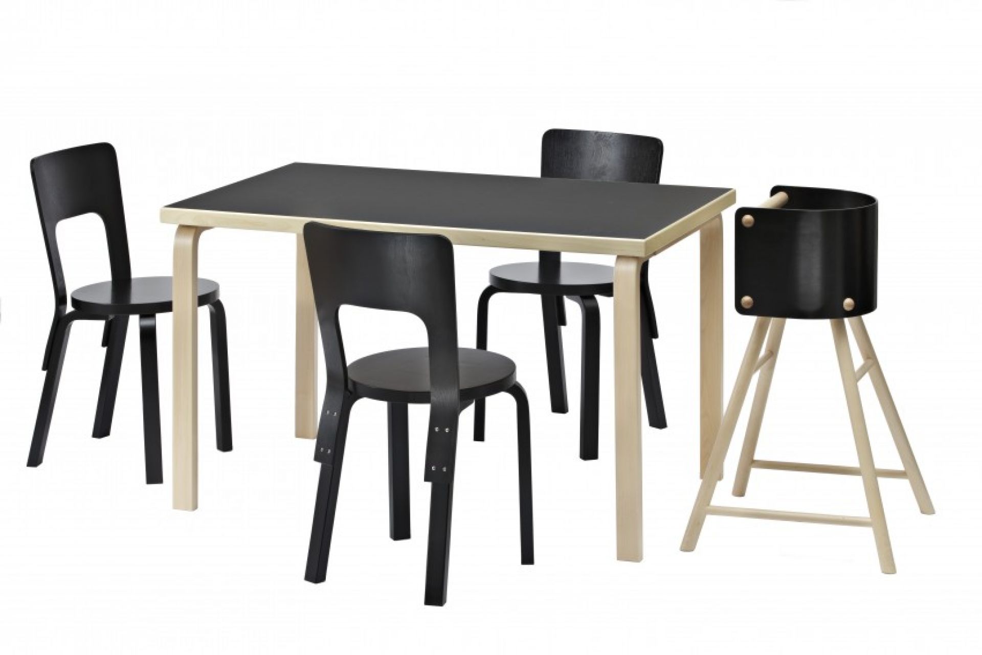 81B Table Artek
