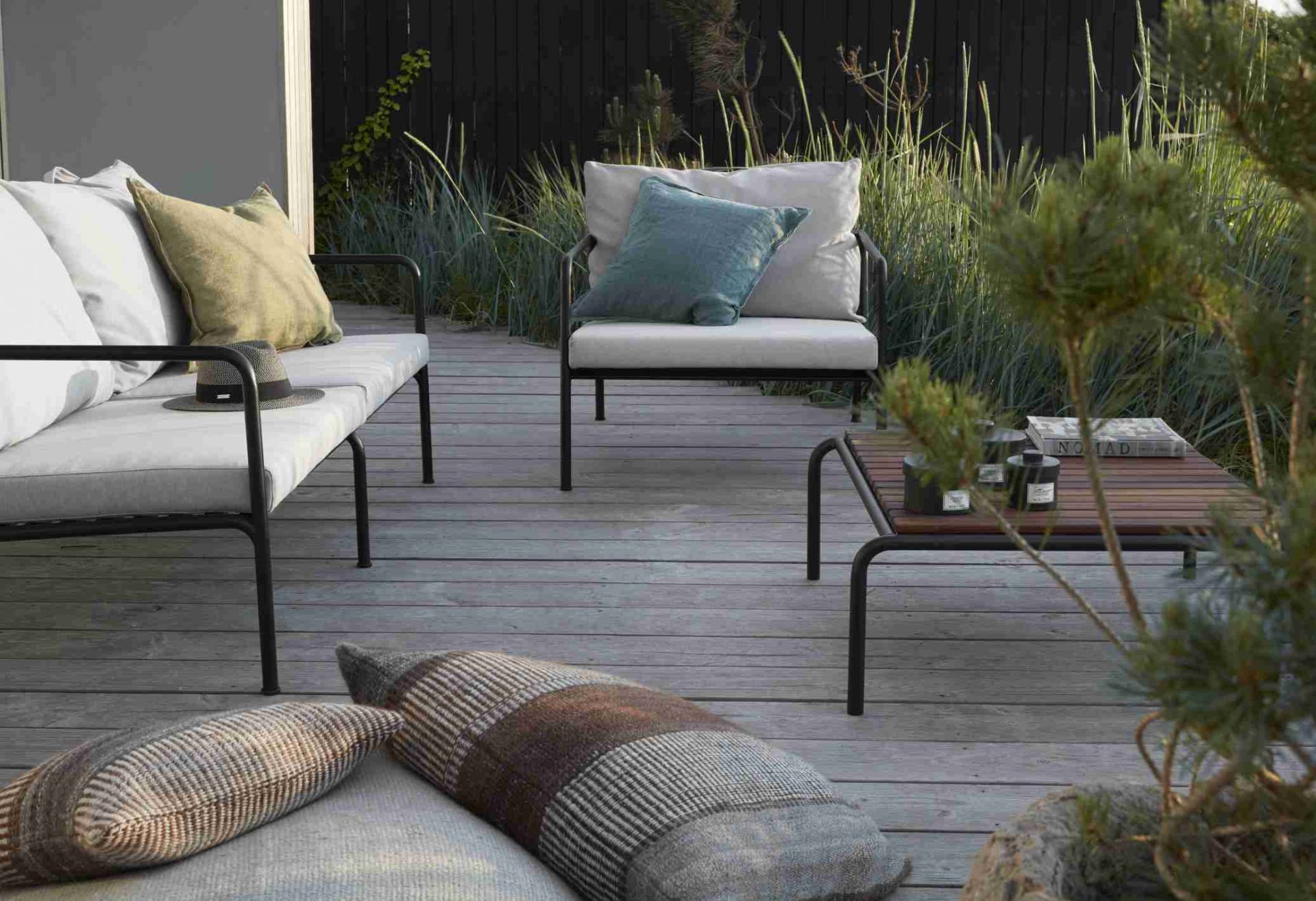  Avon 2-Seater Sofa Outdoor Houe